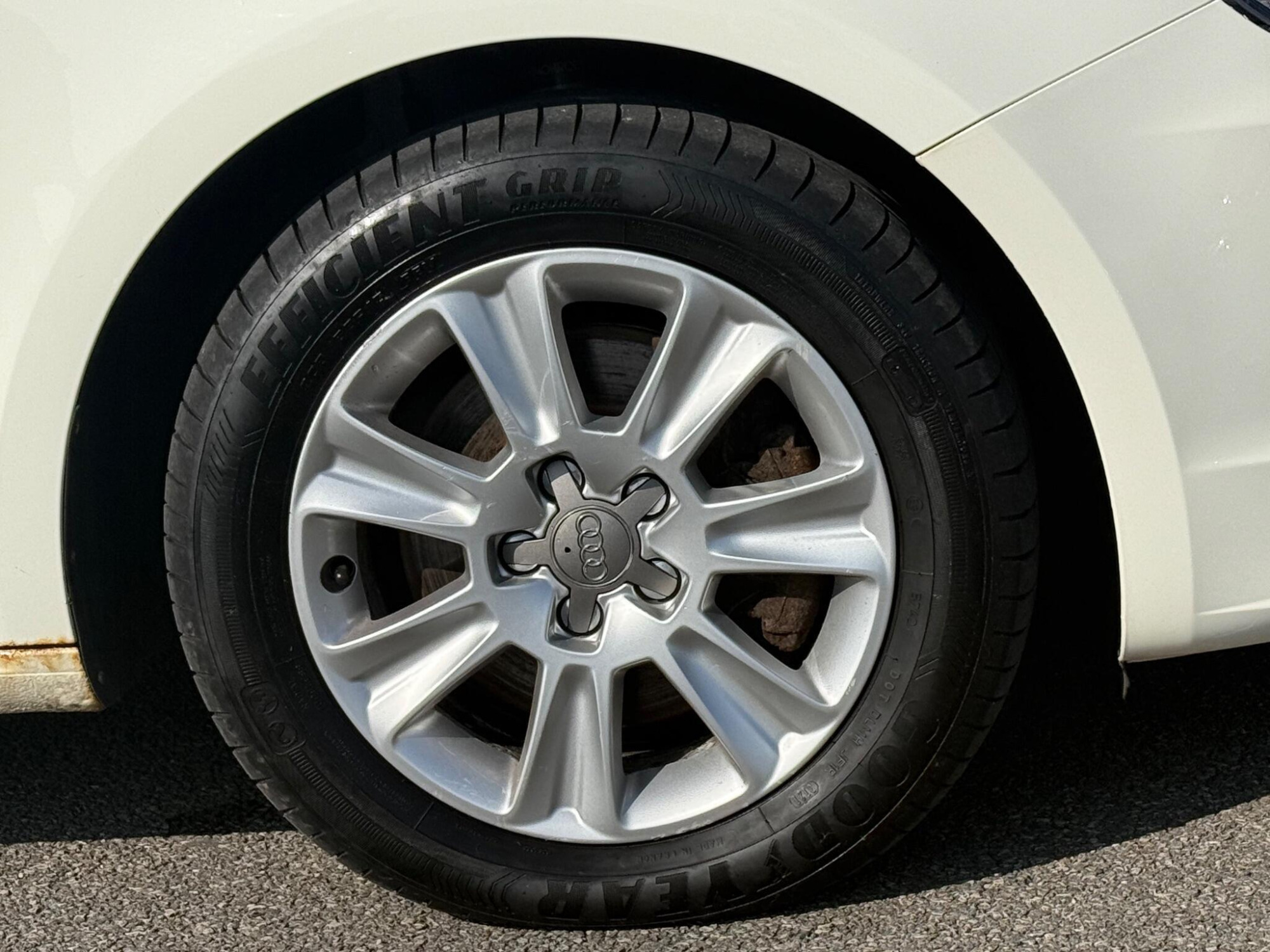 2013 Audi A1 image 12