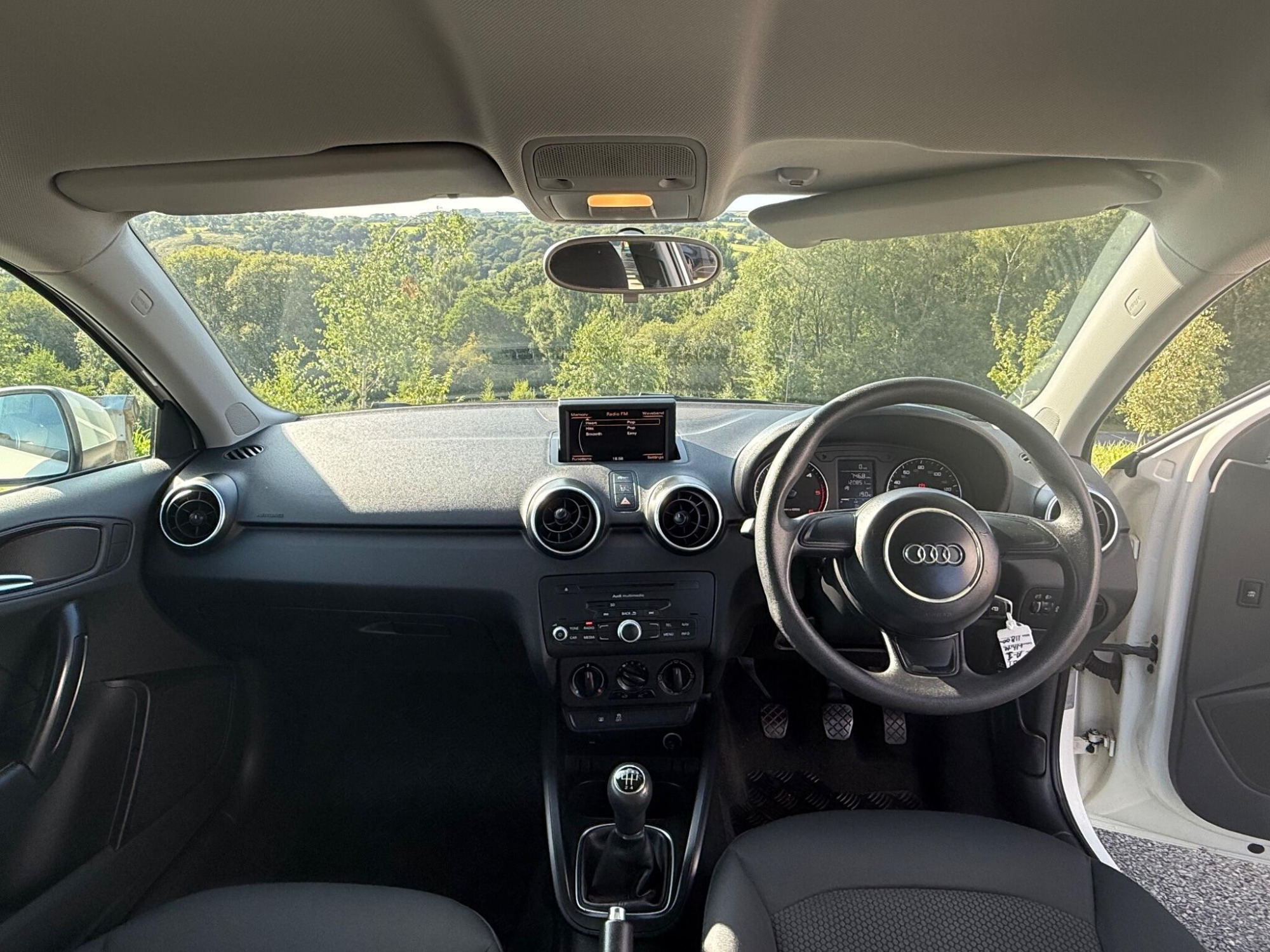 2013 Audi A1 image 27