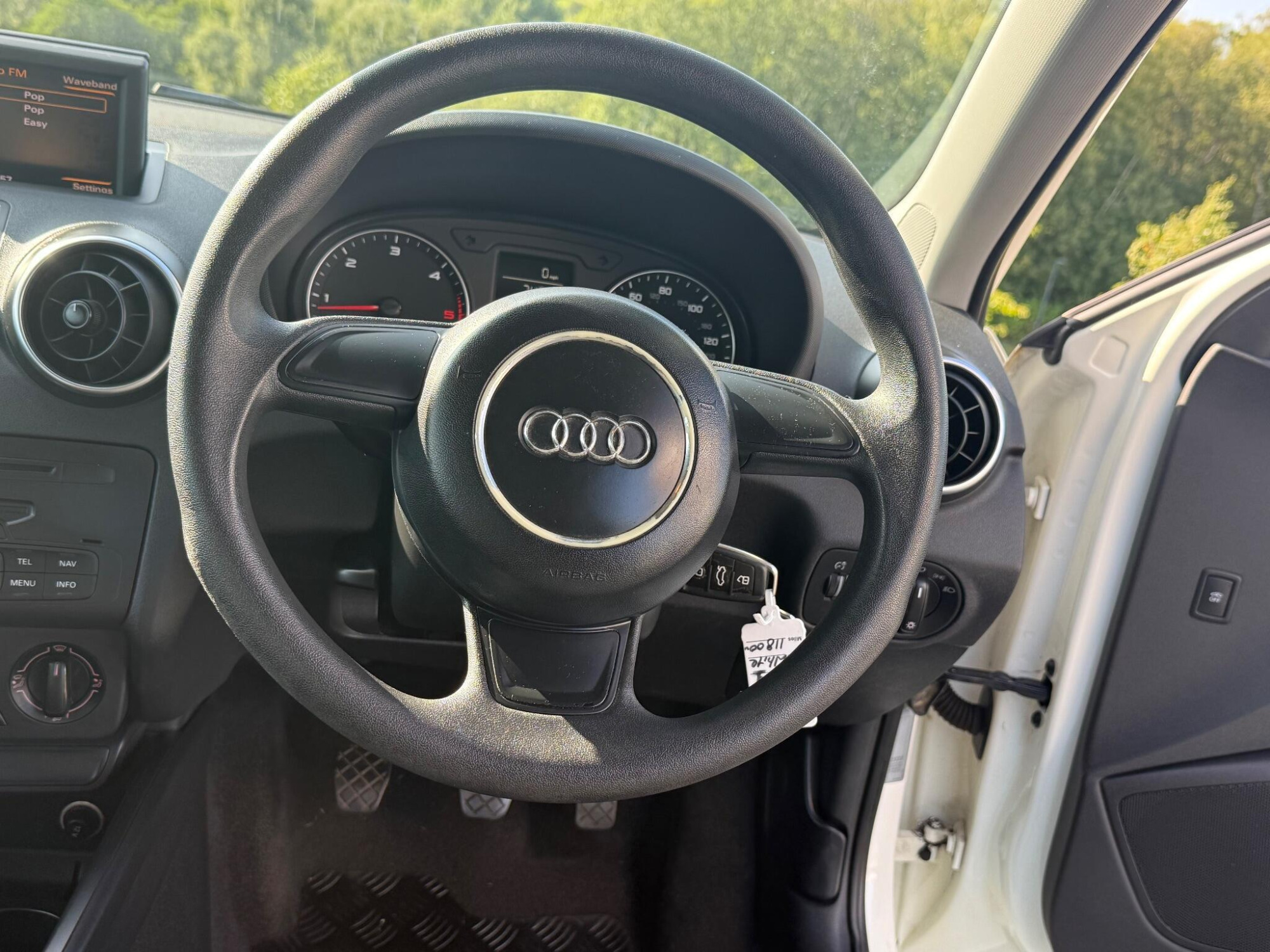 2013 Audi A1 image 28