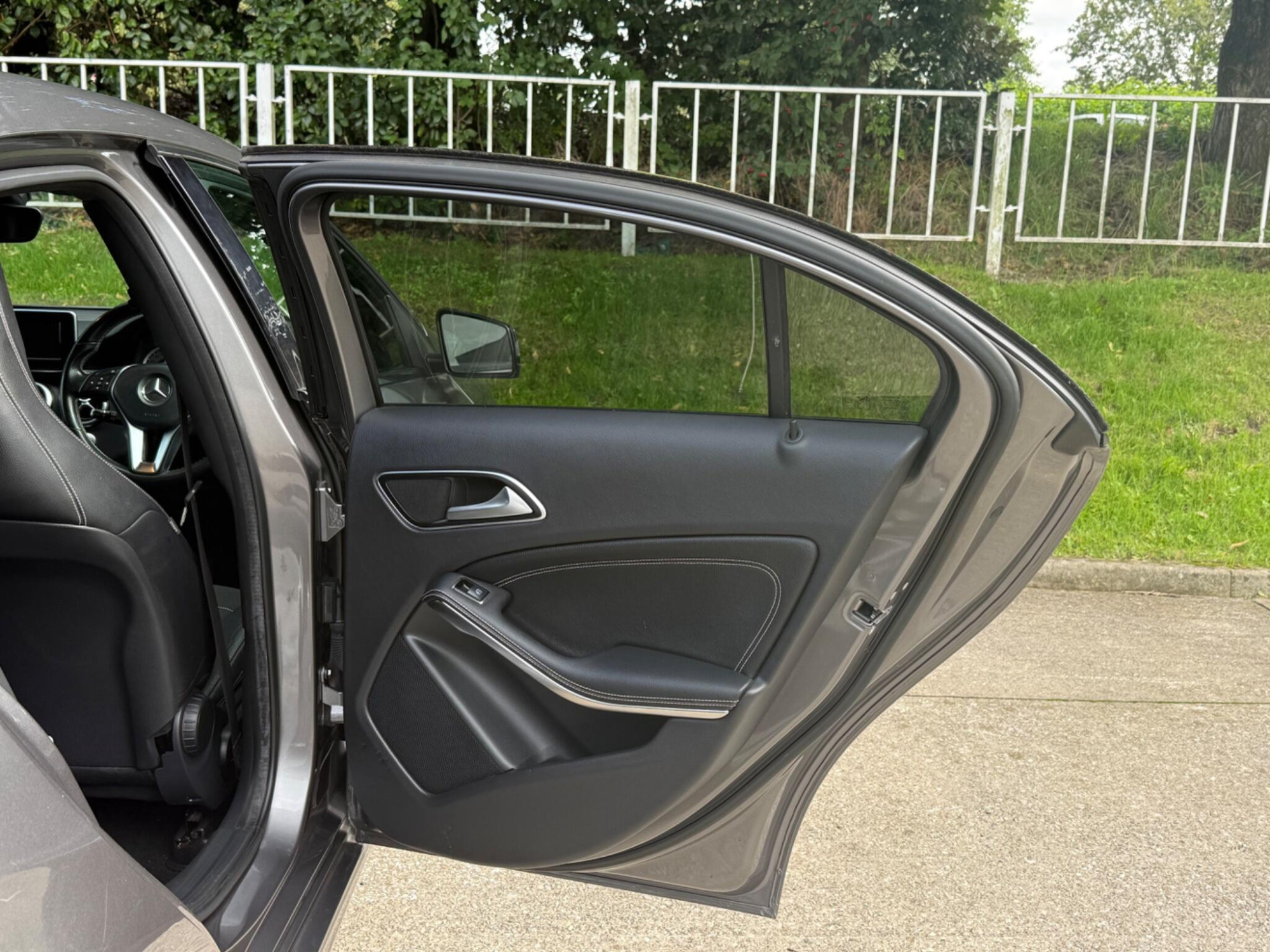 2014 Mercedes-Benz A Class image 29
