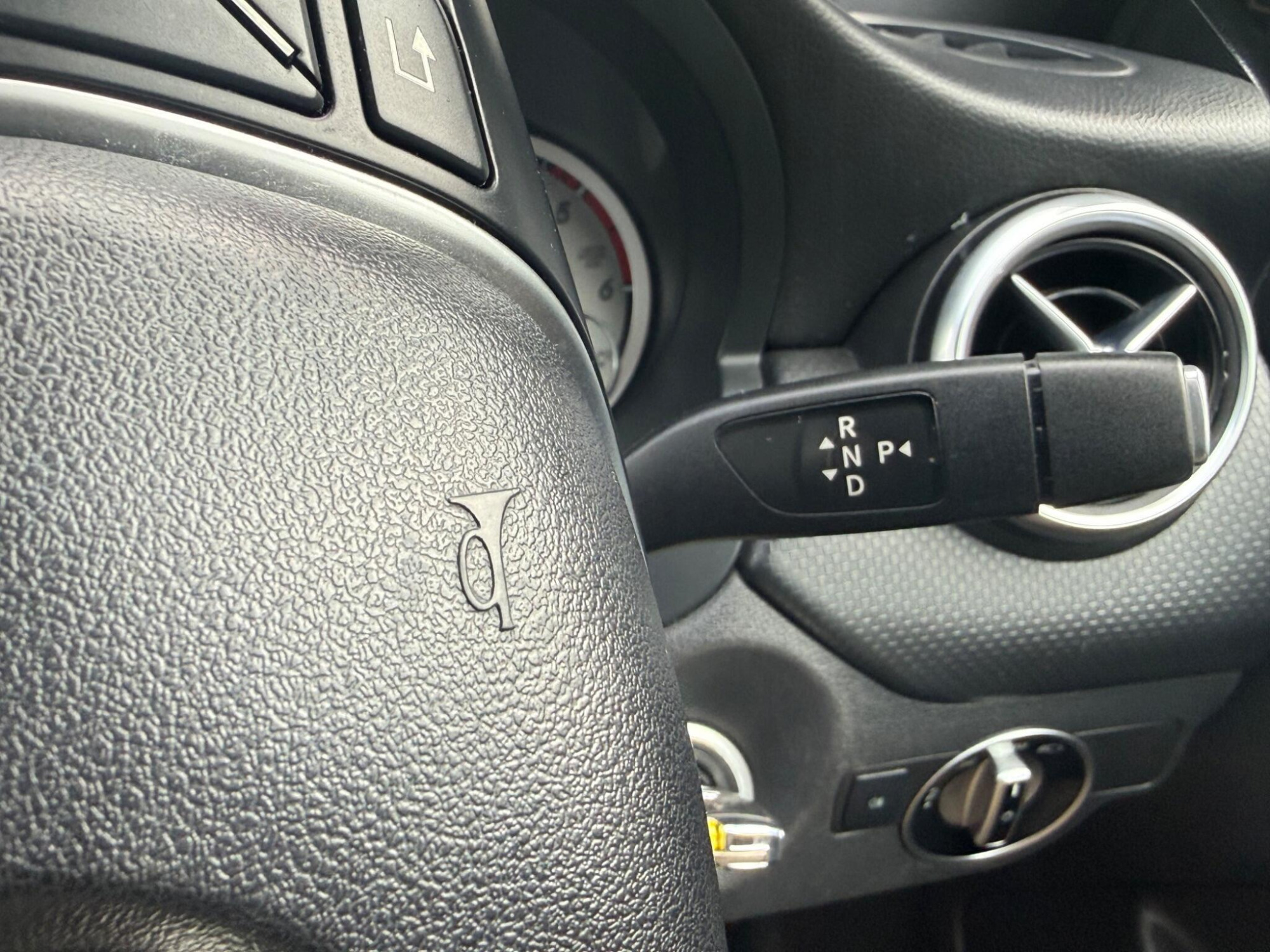 2014 Mercedes-Benz A Class image 23