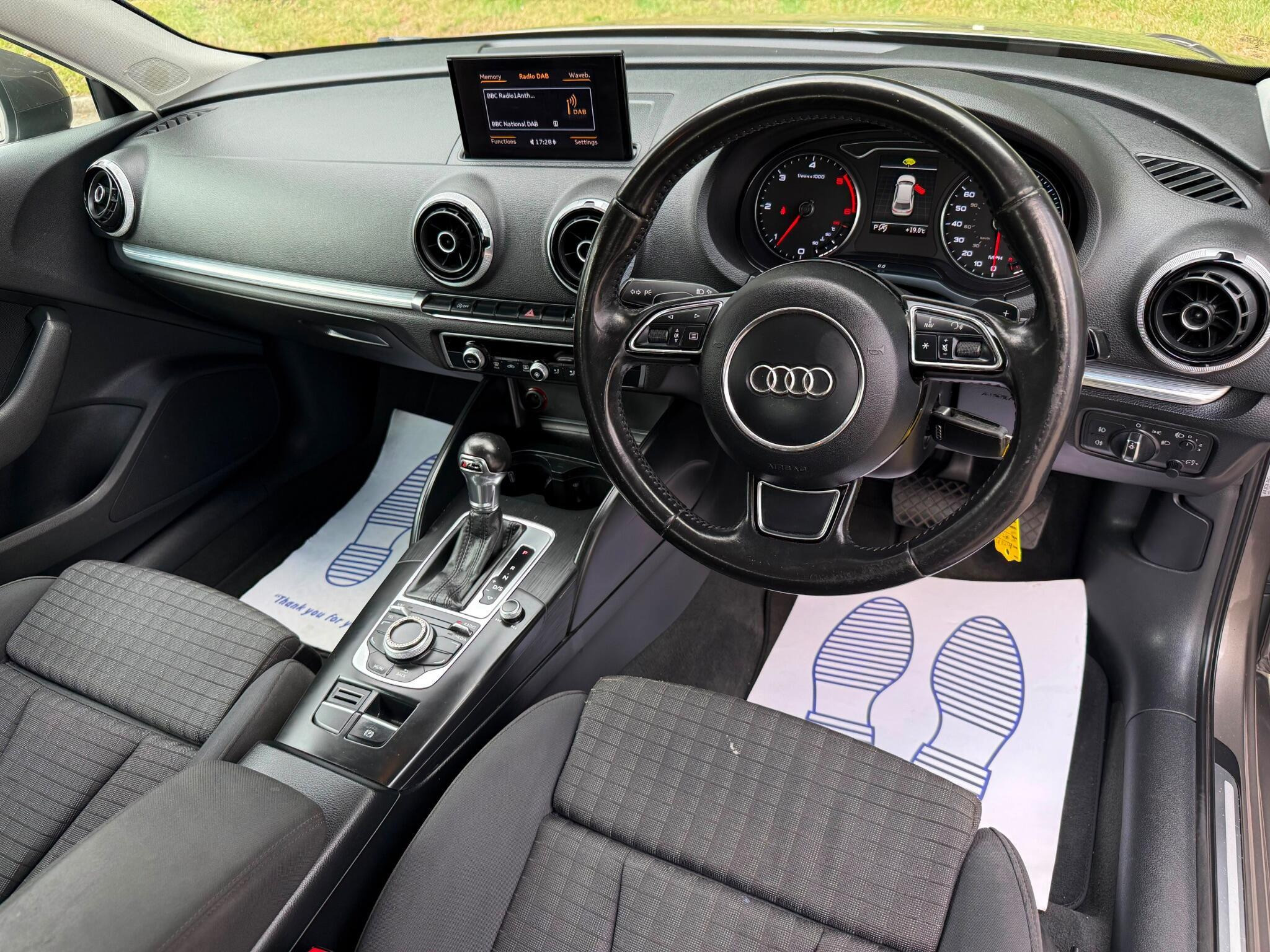 2014 Audi A3 image 32