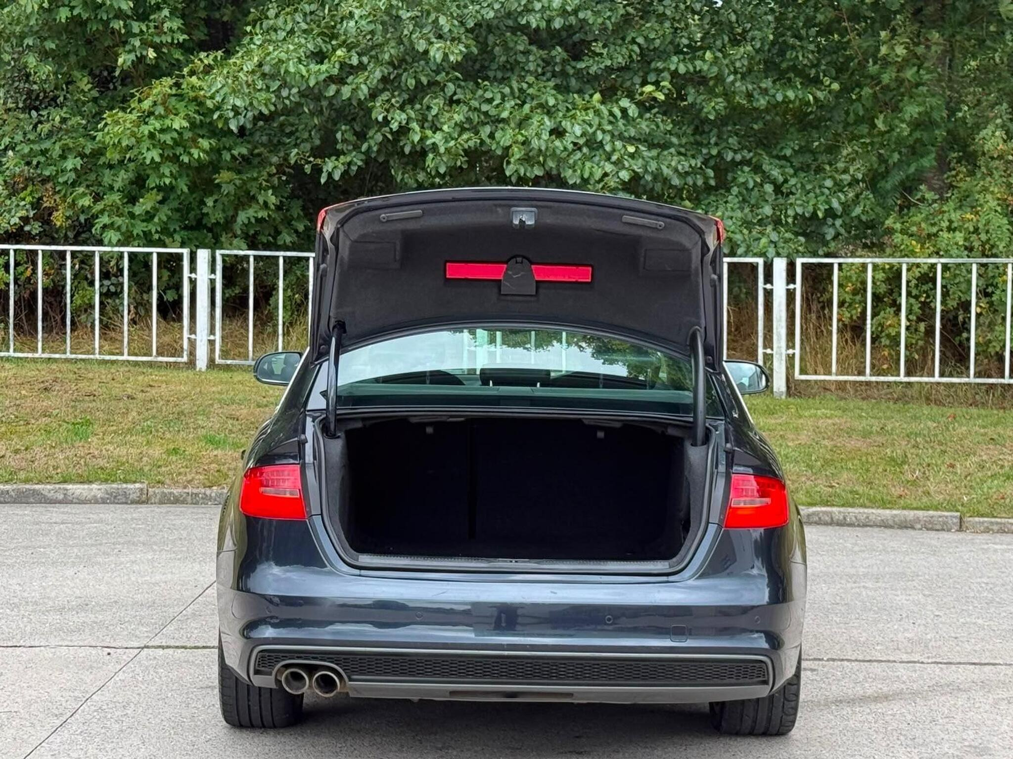 2014 Audi A4 image 18