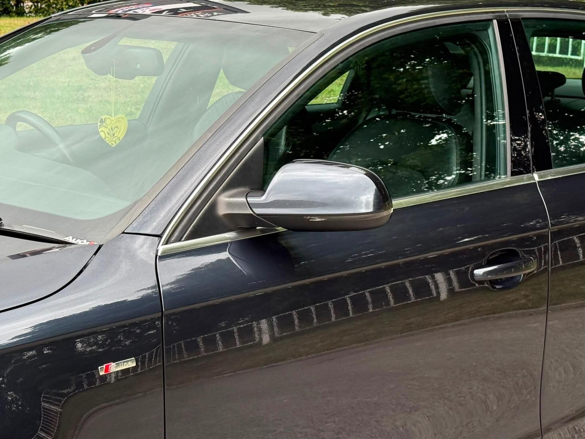 2014 Audi A4 image 47