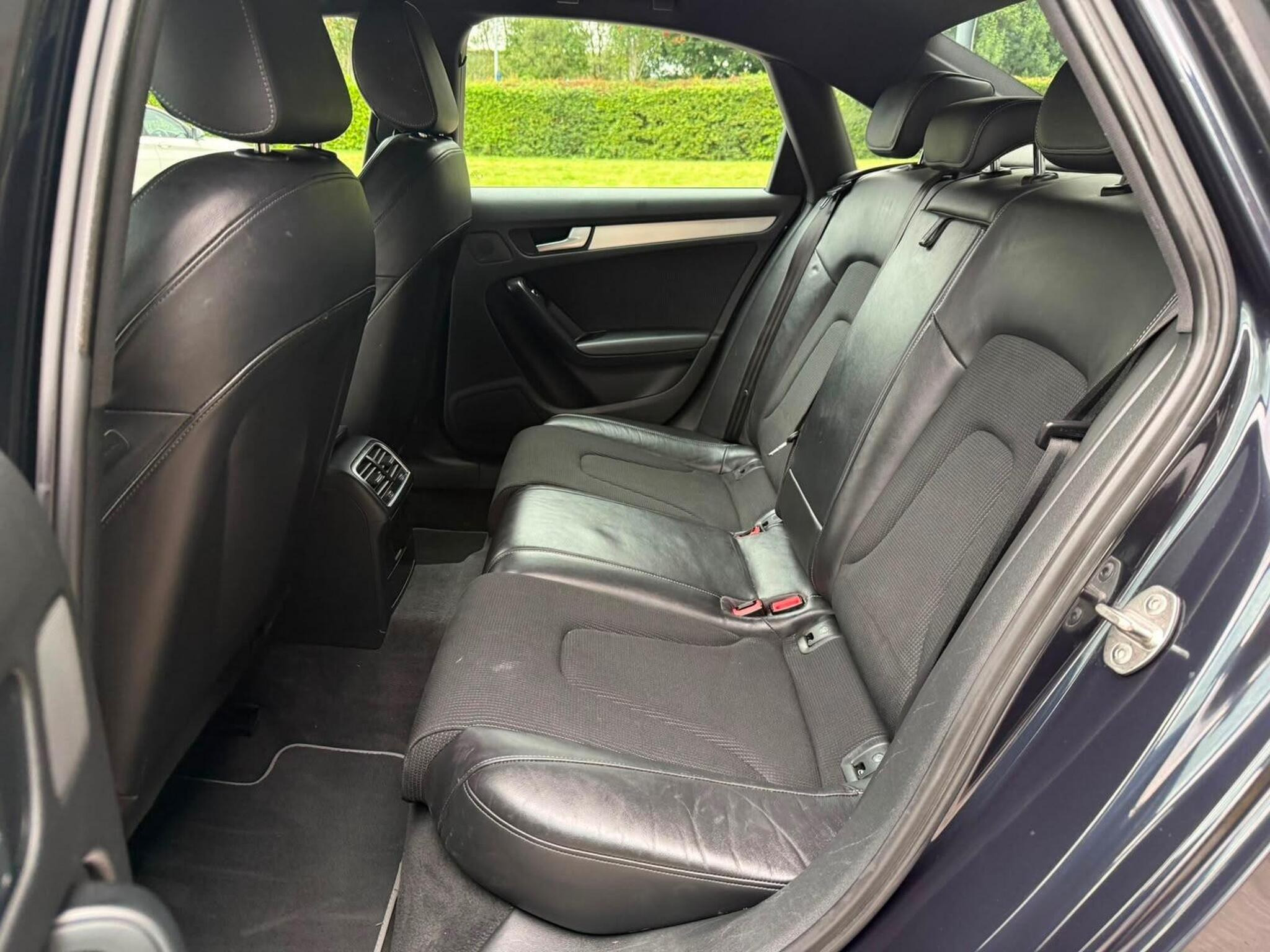 2014 Audi A4 image 45