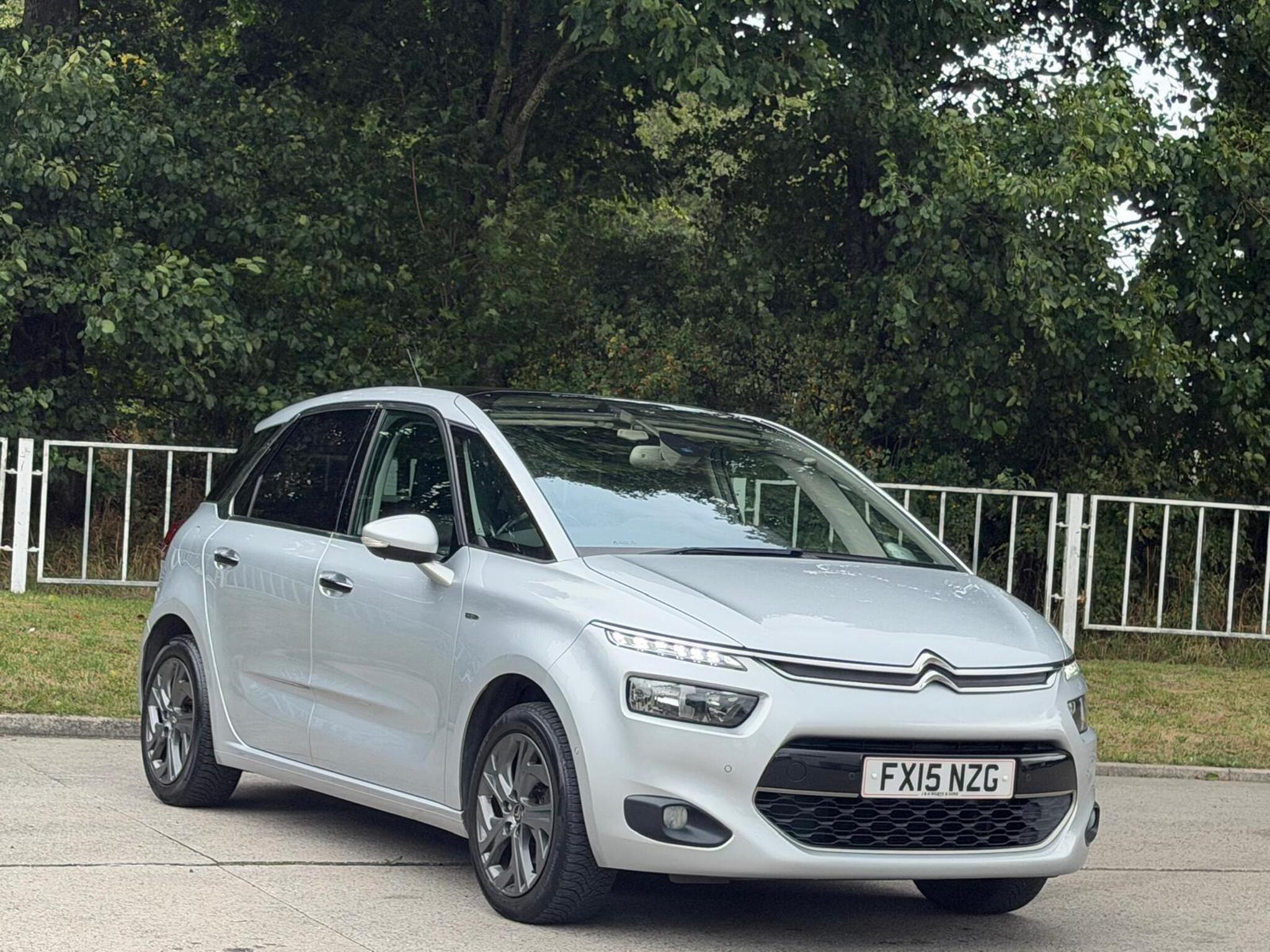 2015 Citroen C4 Picasso image 3