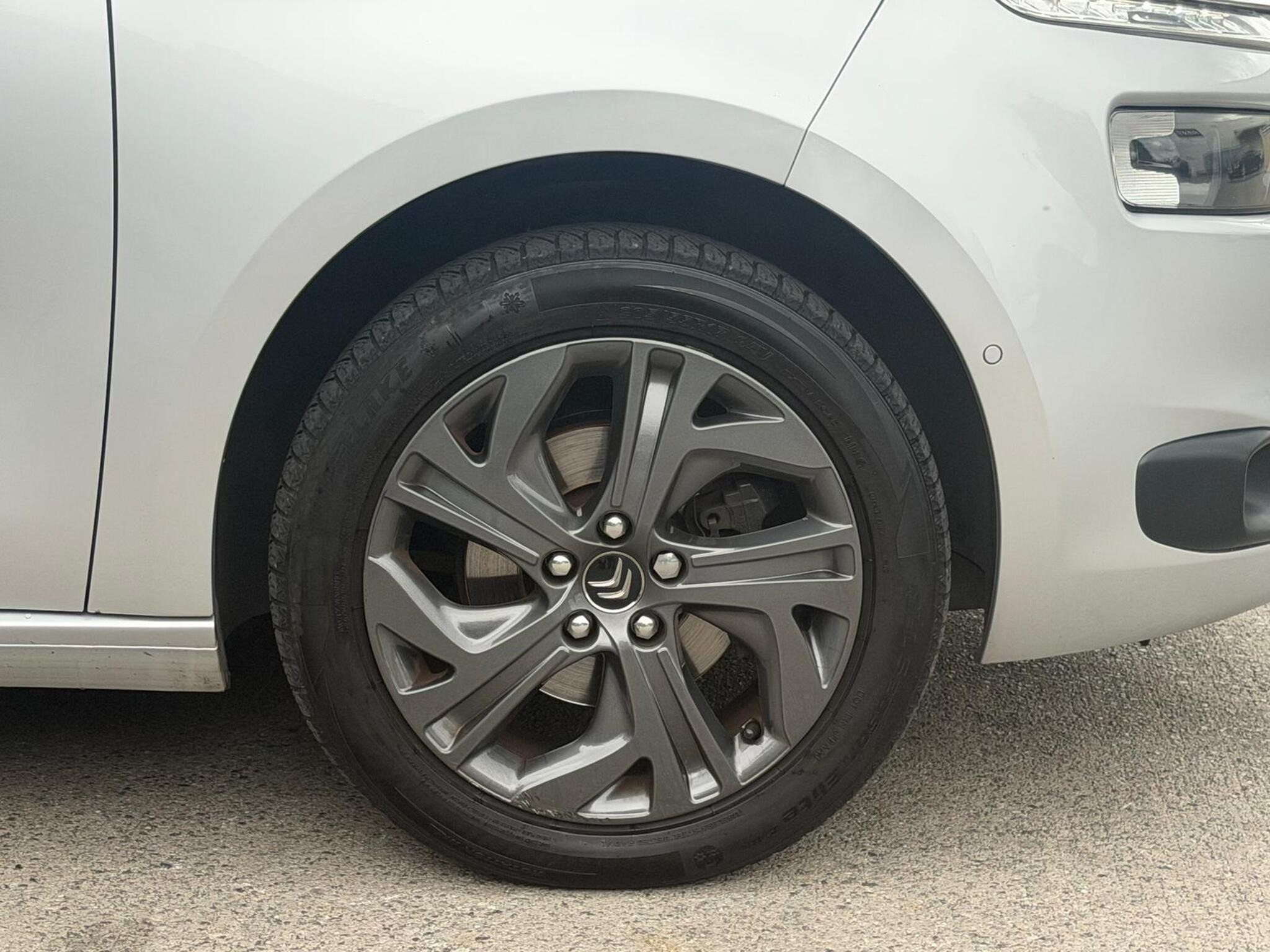 2015 Citroen C4 Picasso image 23