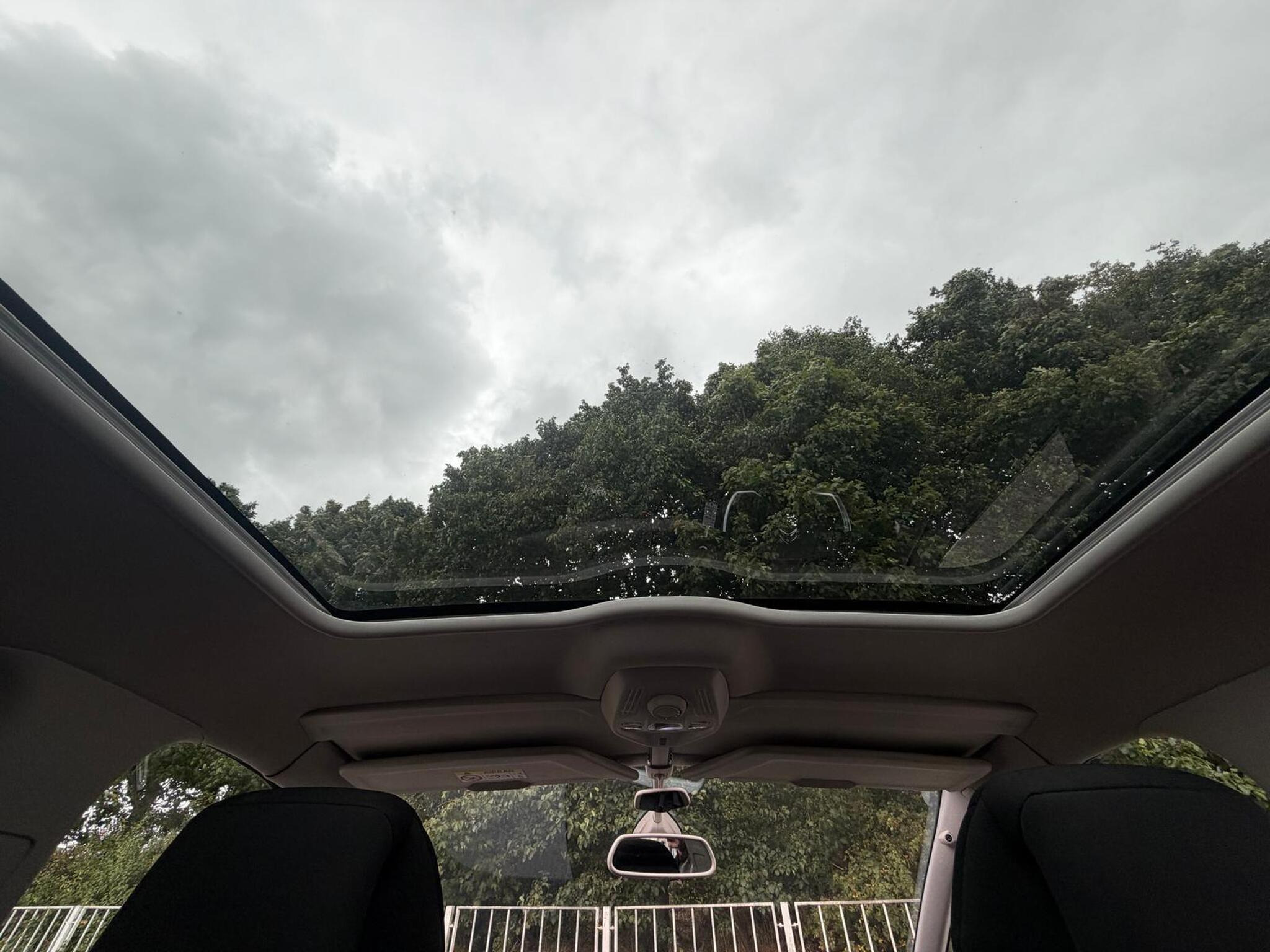 2015 Citroen C4 Picasso image 48