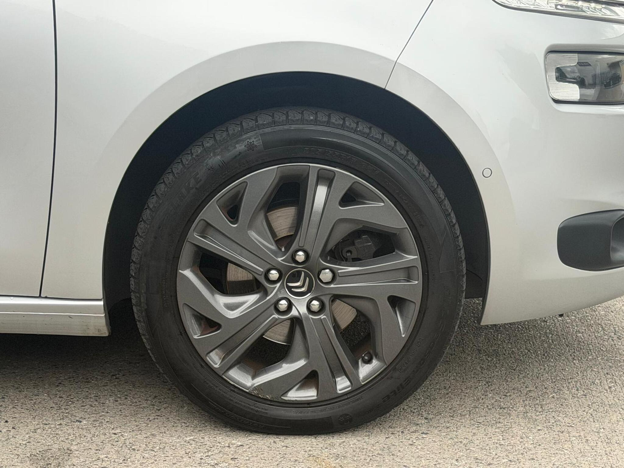 2015 Citroen C4 Picasso image 26