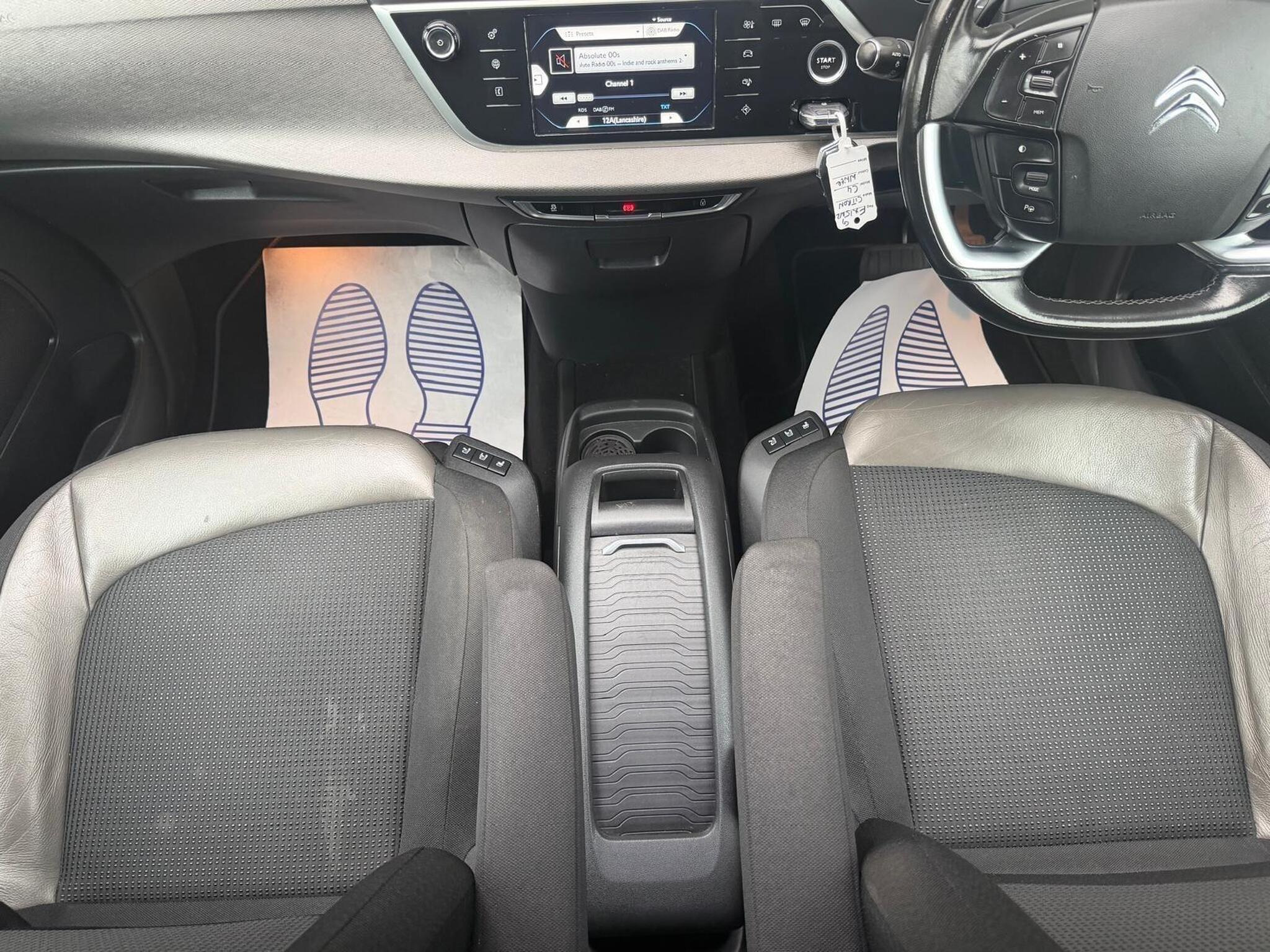 2015 Citroen C4 Picasso image 36