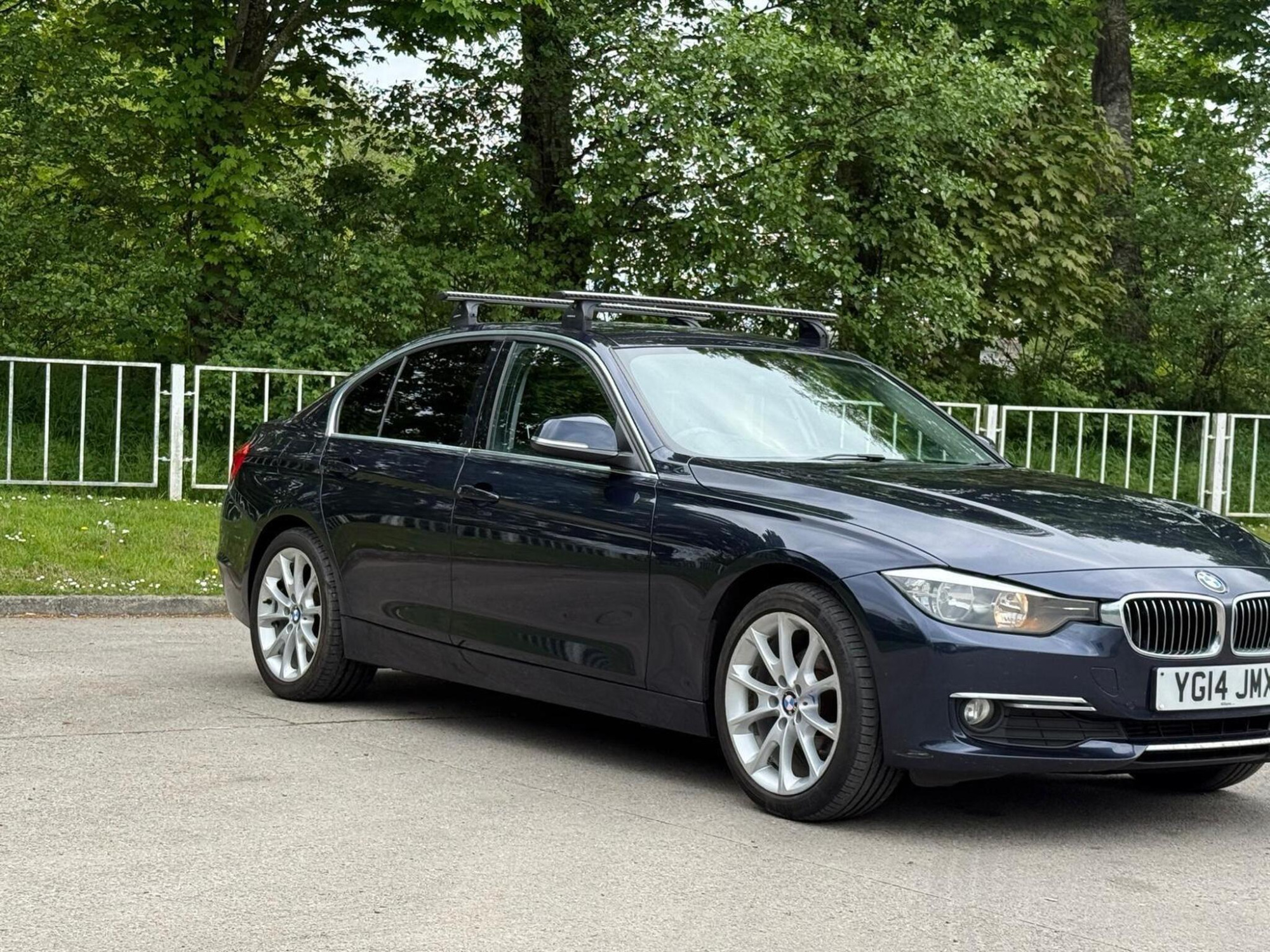 2014 BMW 3 Series image 6