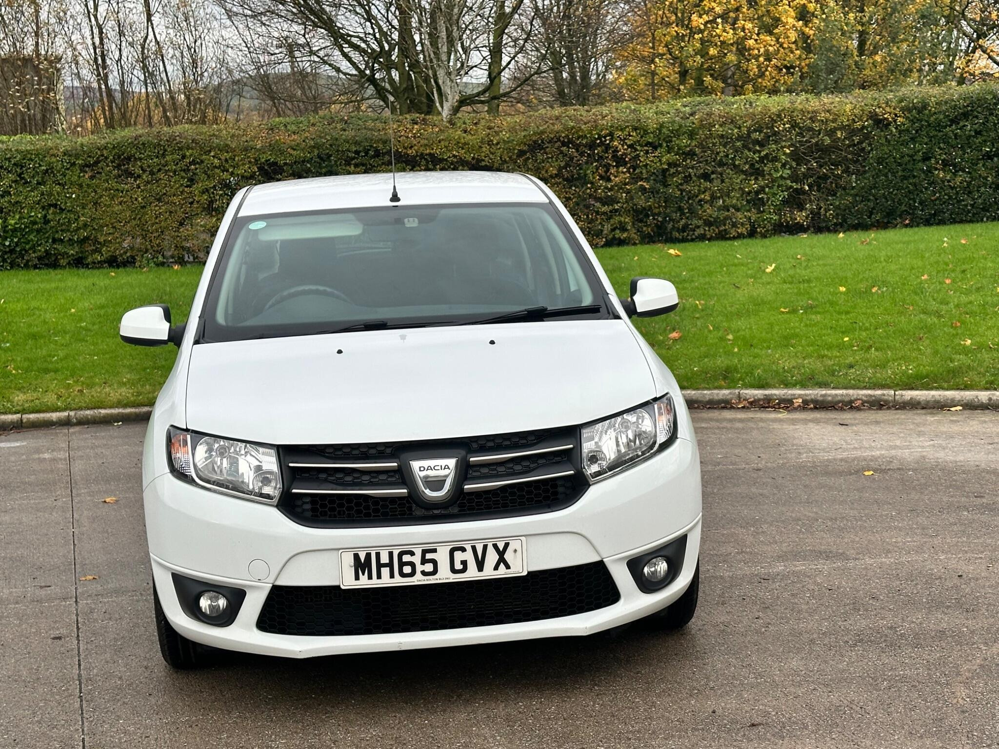 2016 Dacia Sandero image 2