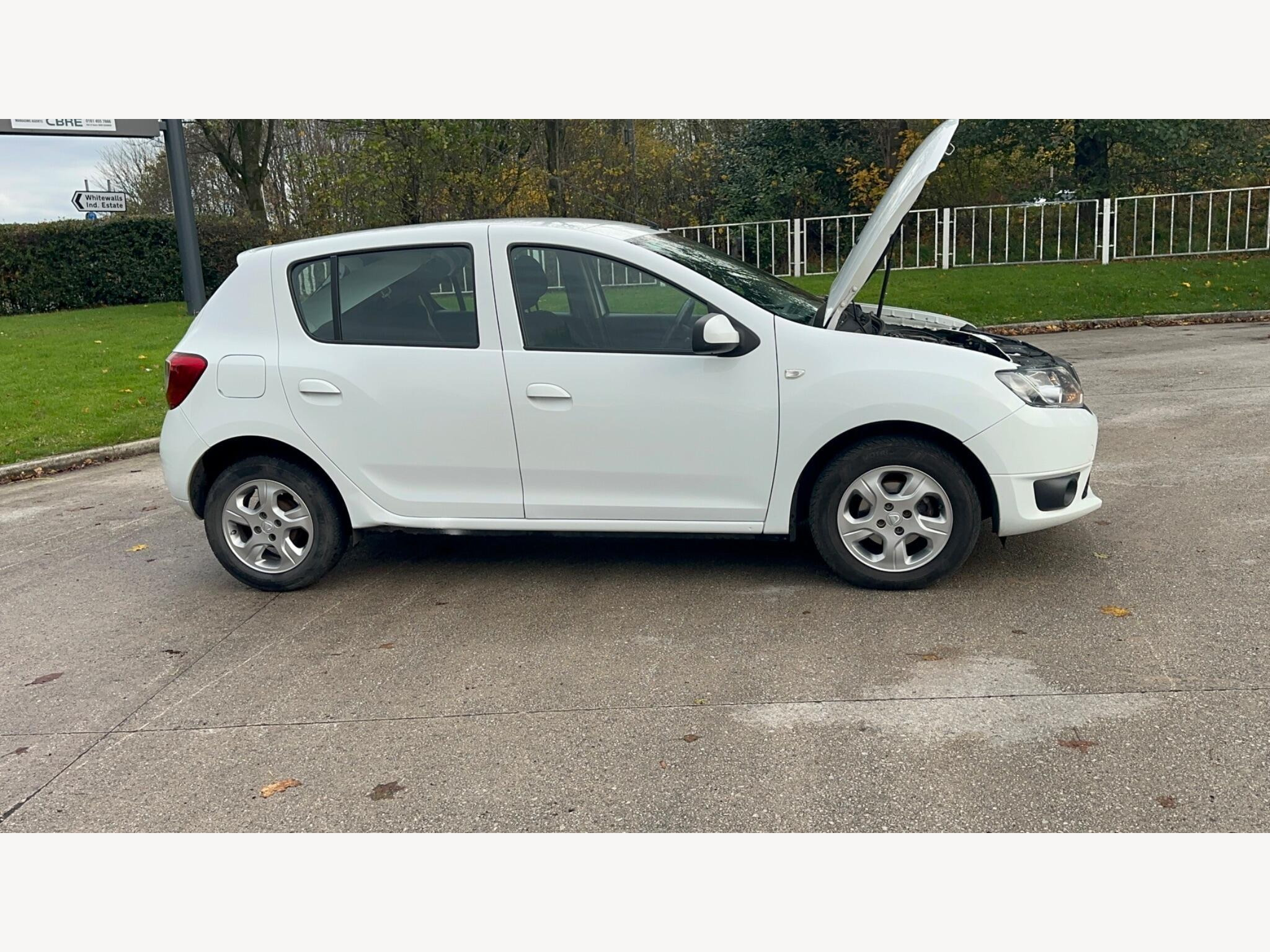 2016 Dacia Sandero image 20