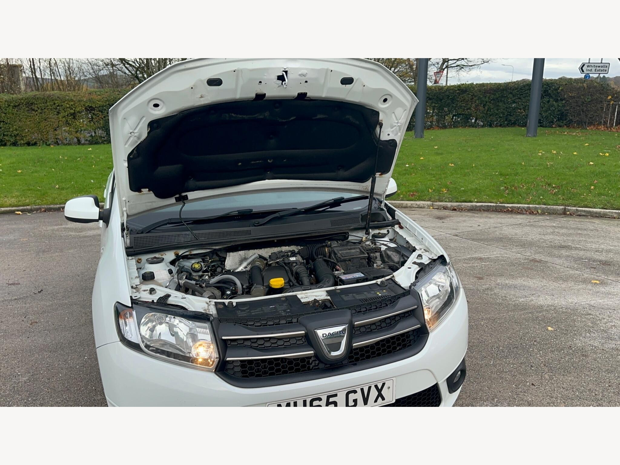2016 Dacia Sandero image 32