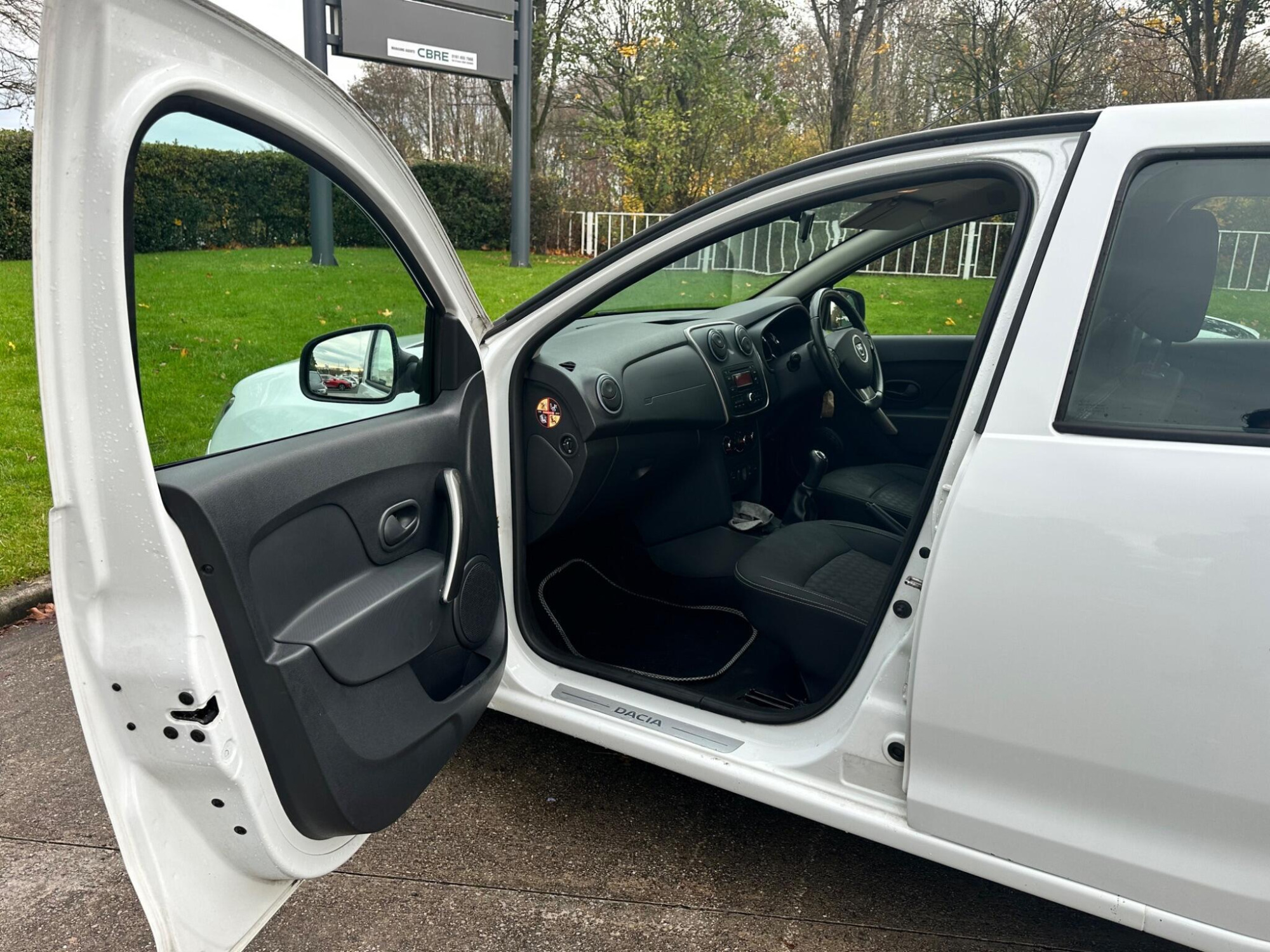 2016 Dacia Sandero image 29