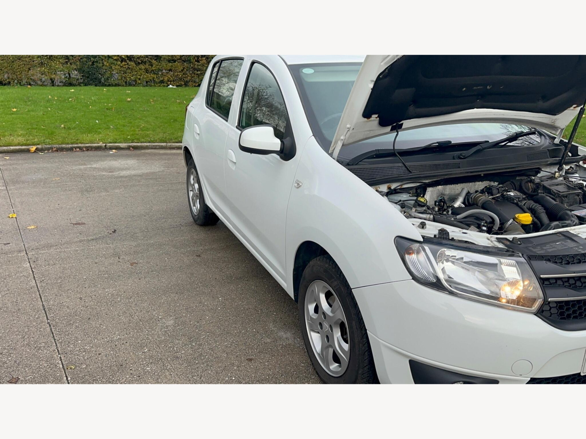 2016 Dacia Sandero image 43