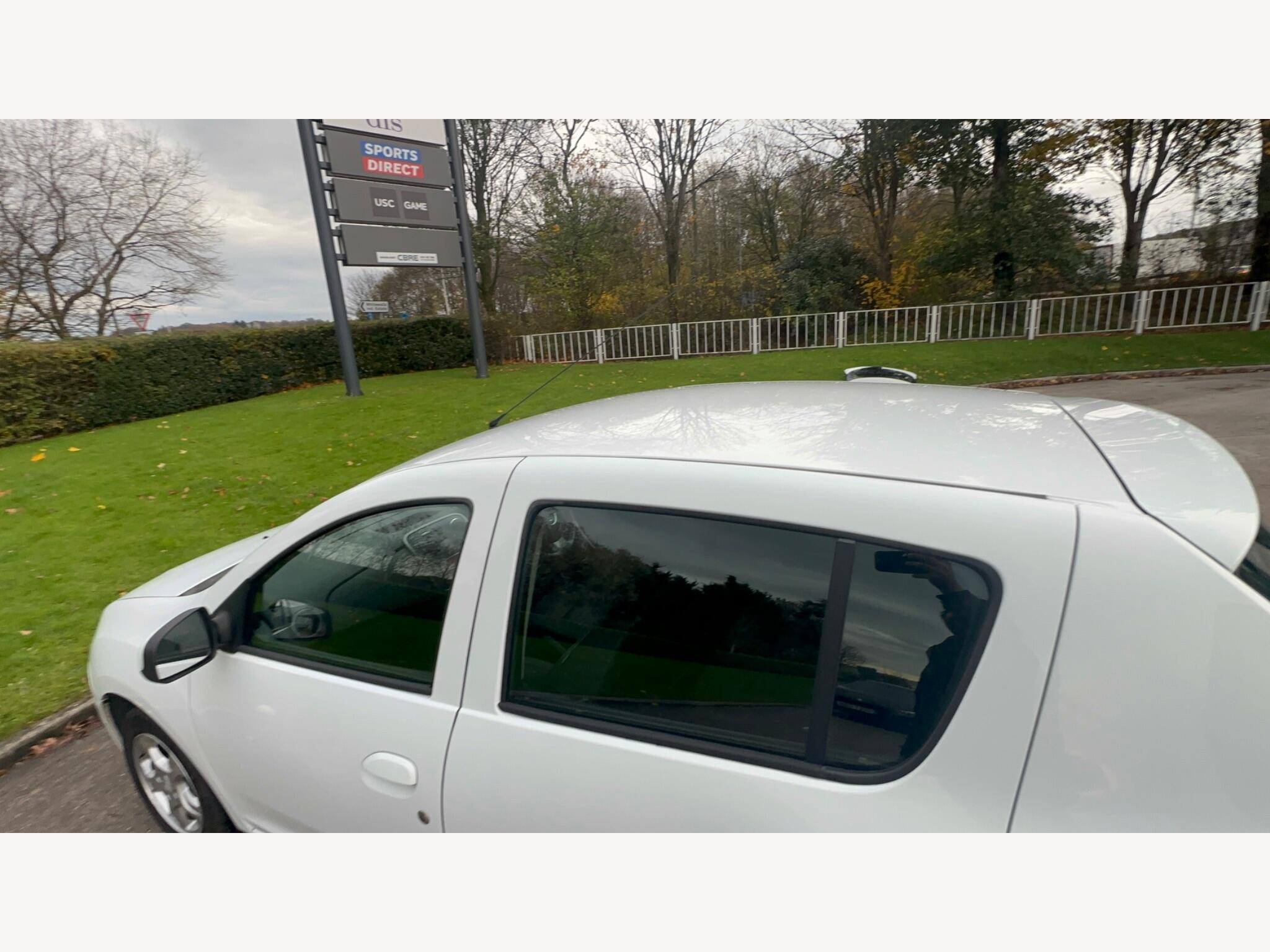 2016 Dacia Sandero image 36