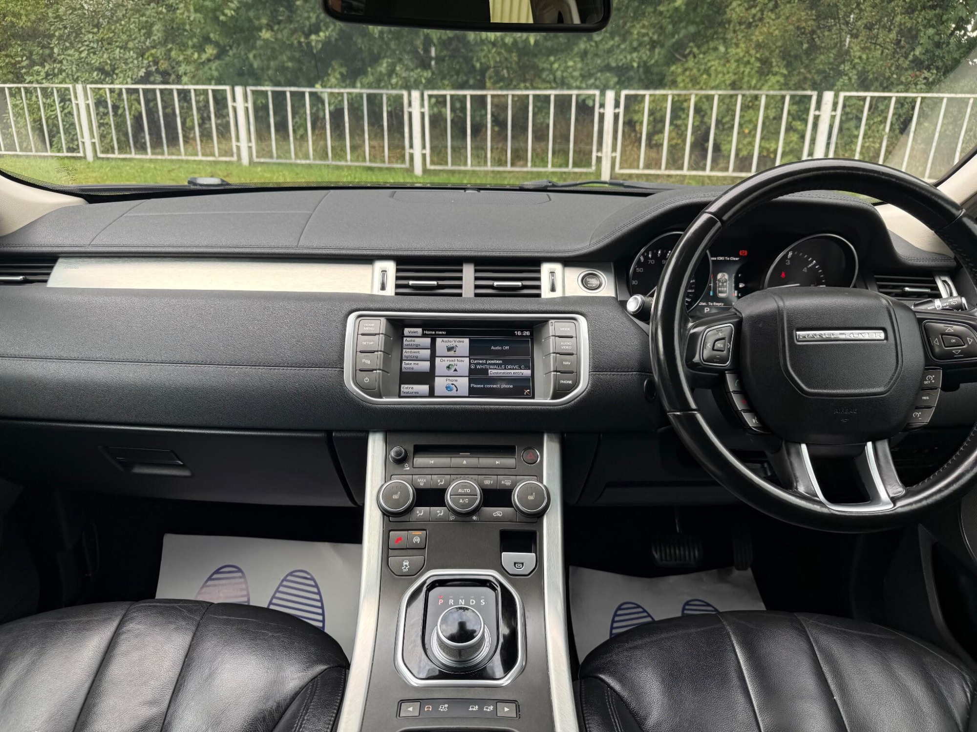 2014 Land Rover Range Rover Evoque image 41