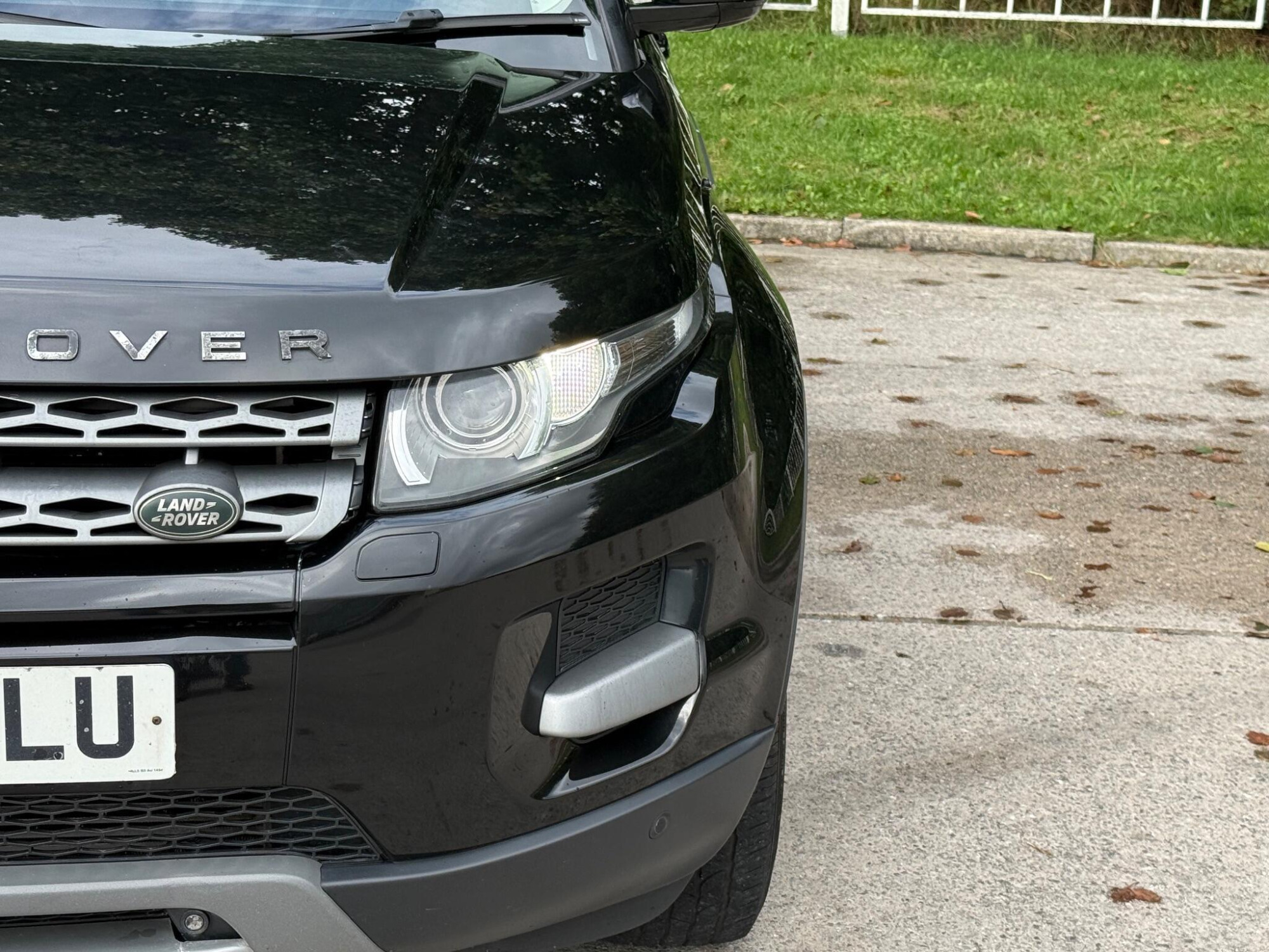 2014 Land Rover Range Rover Evoque image 19