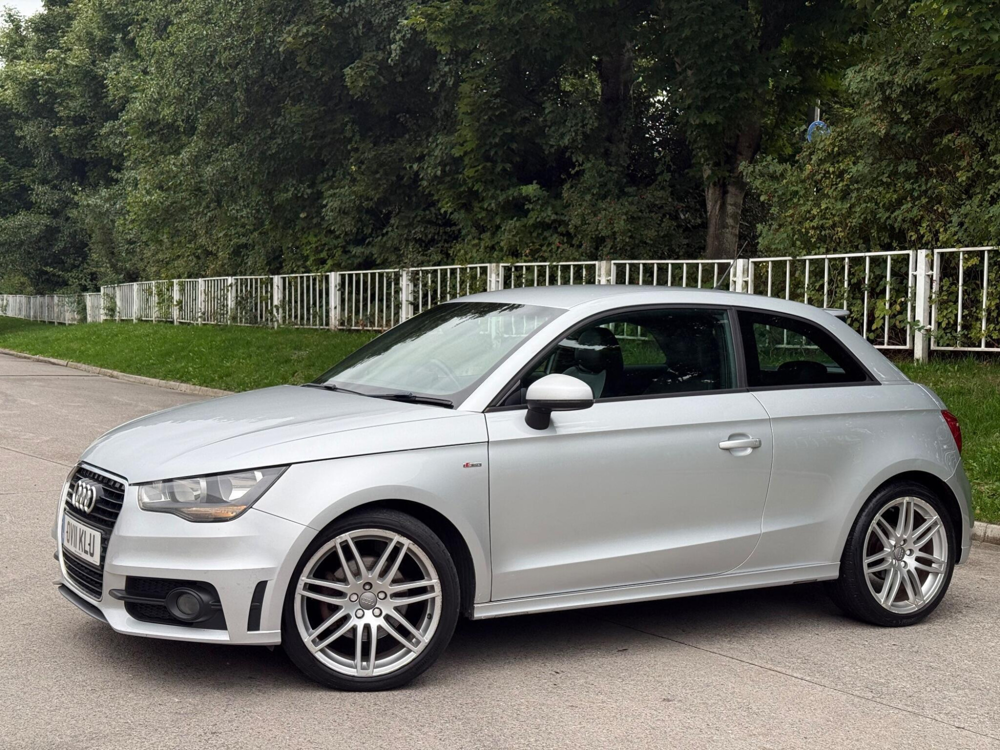 2011 Audi A1 image 10