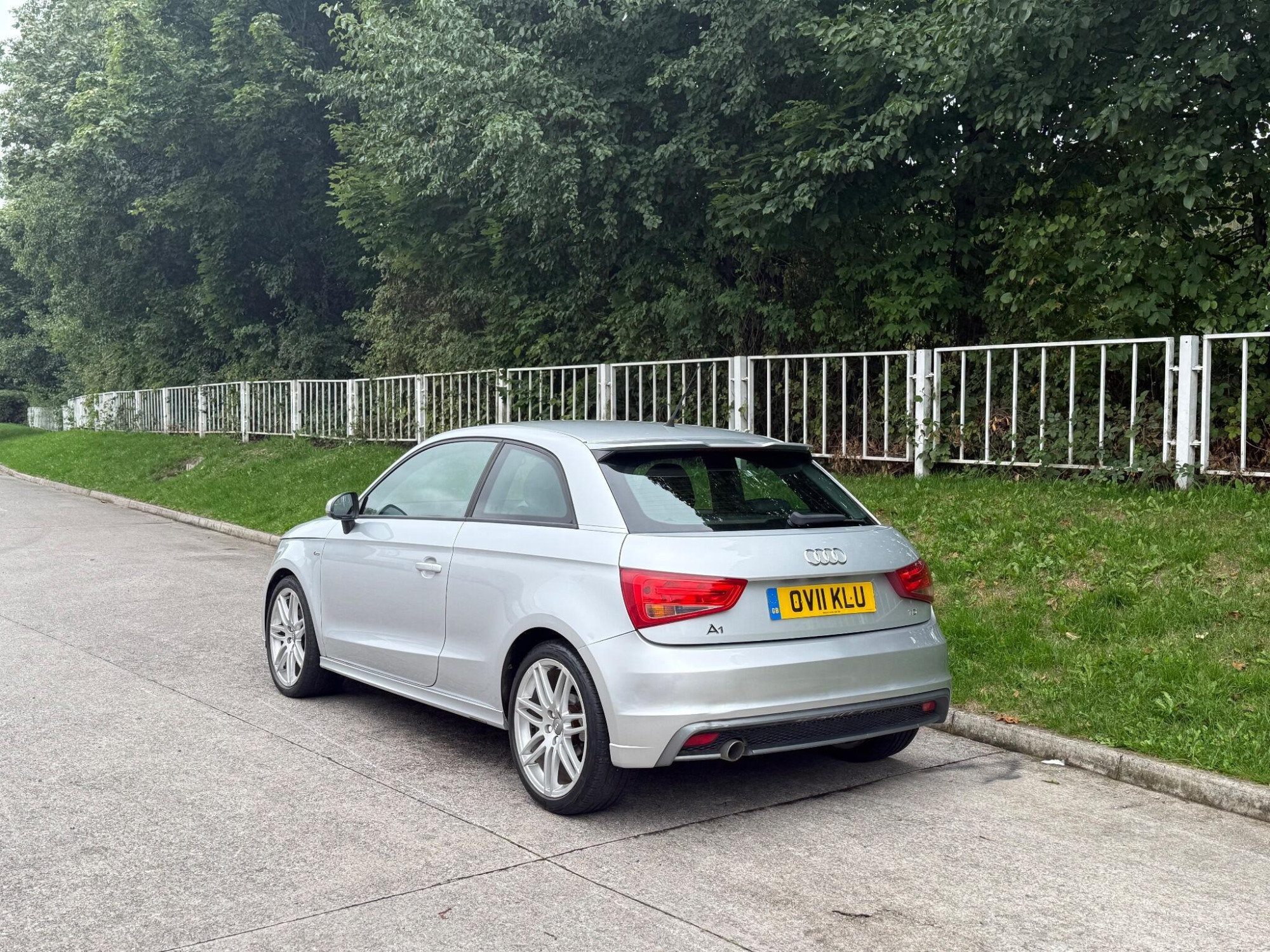 2011 Audi A1 image 15