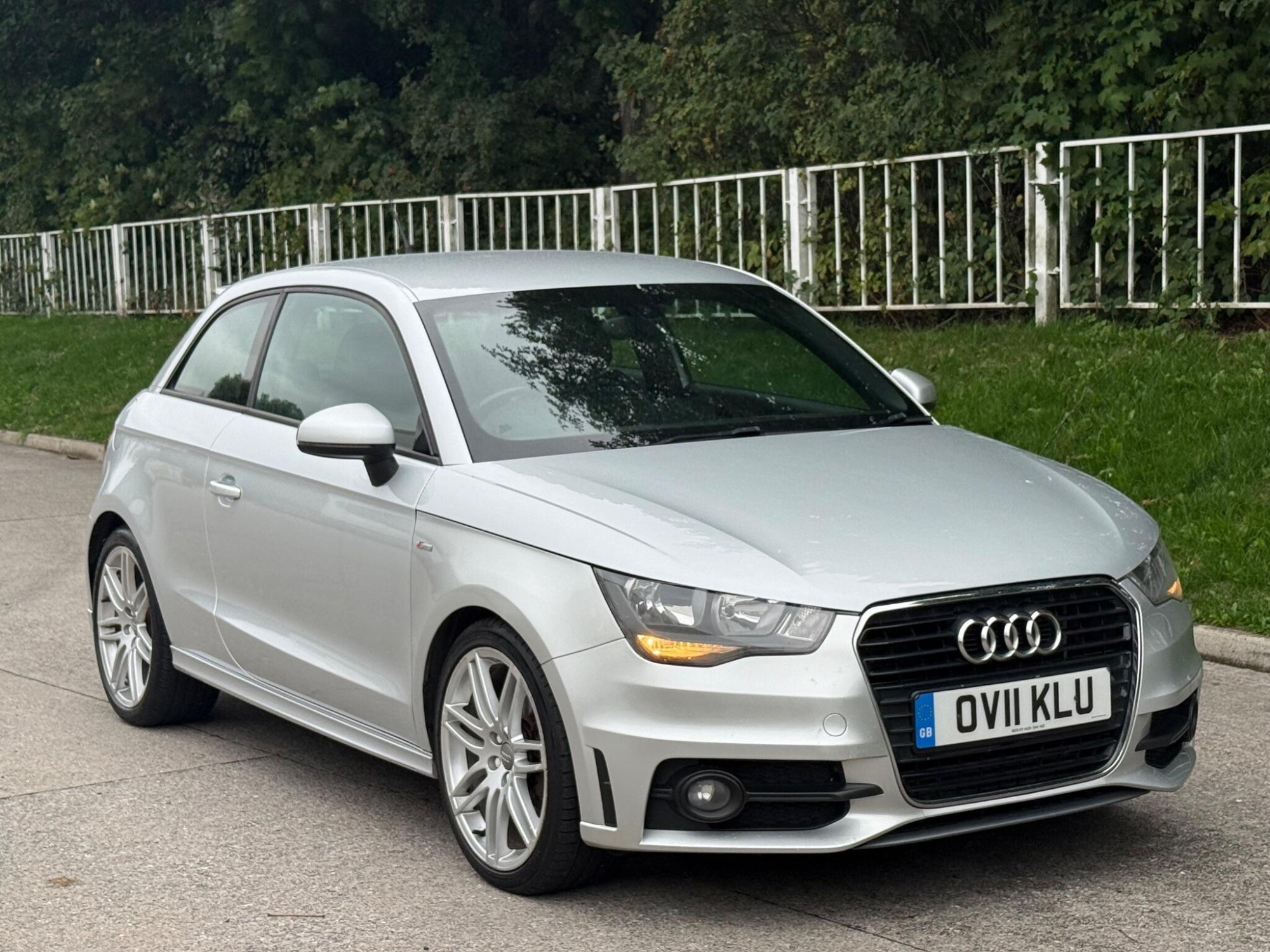 2011 Audi A1 image 2
