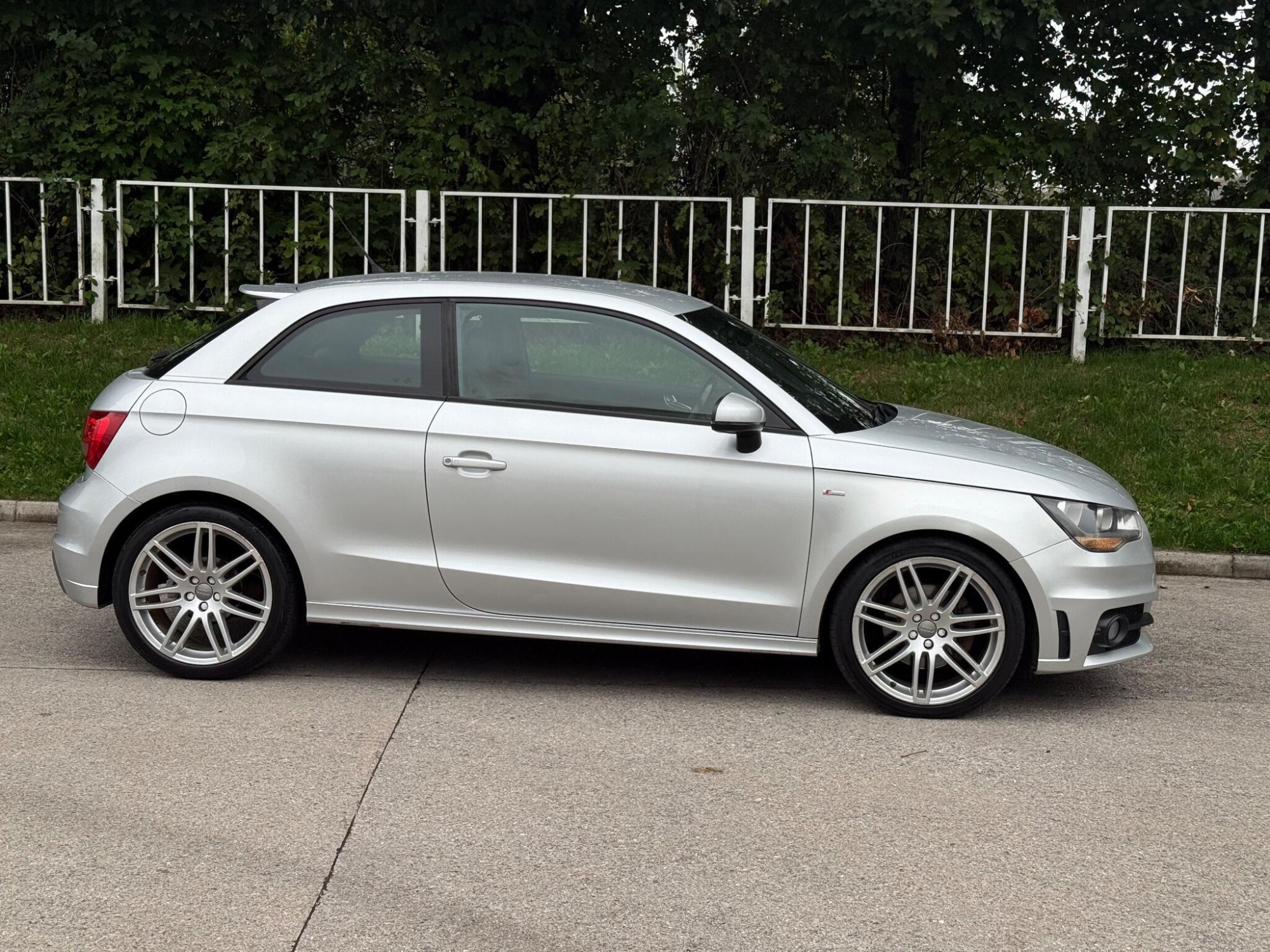 2011 Audi A1 image 20