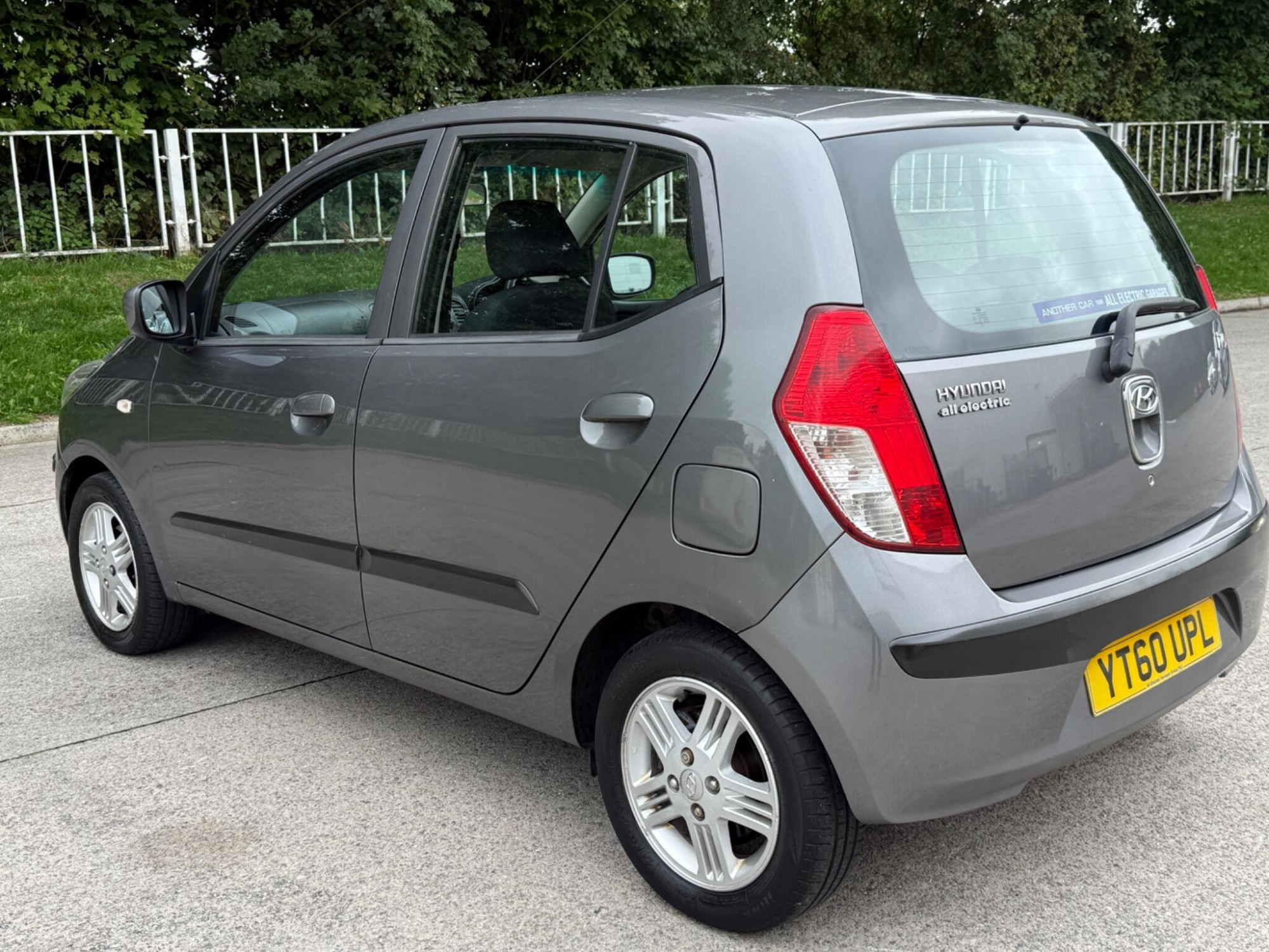 2010 Hyundai i10 image 9