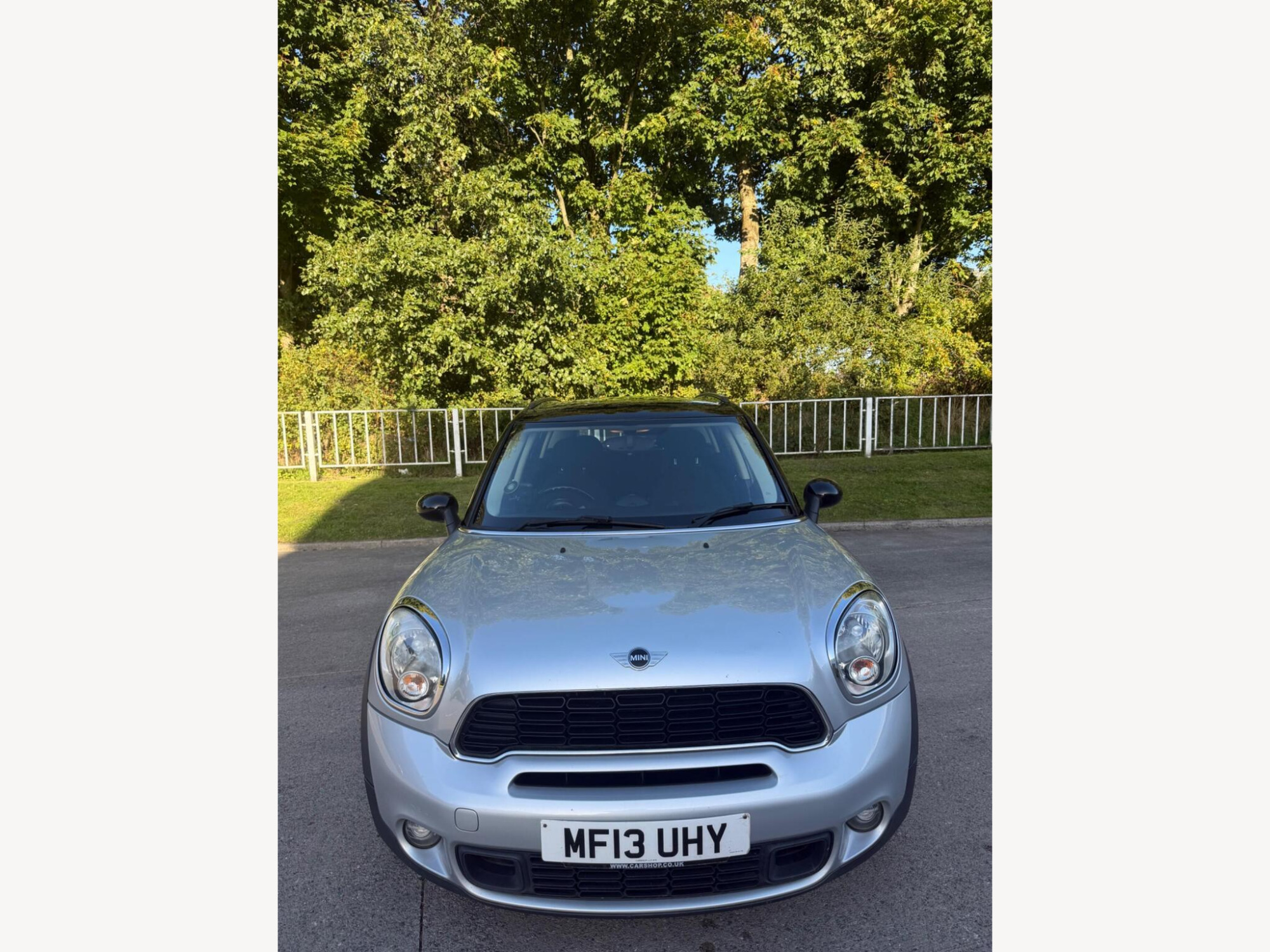 2013 MINI Countryman image 2
