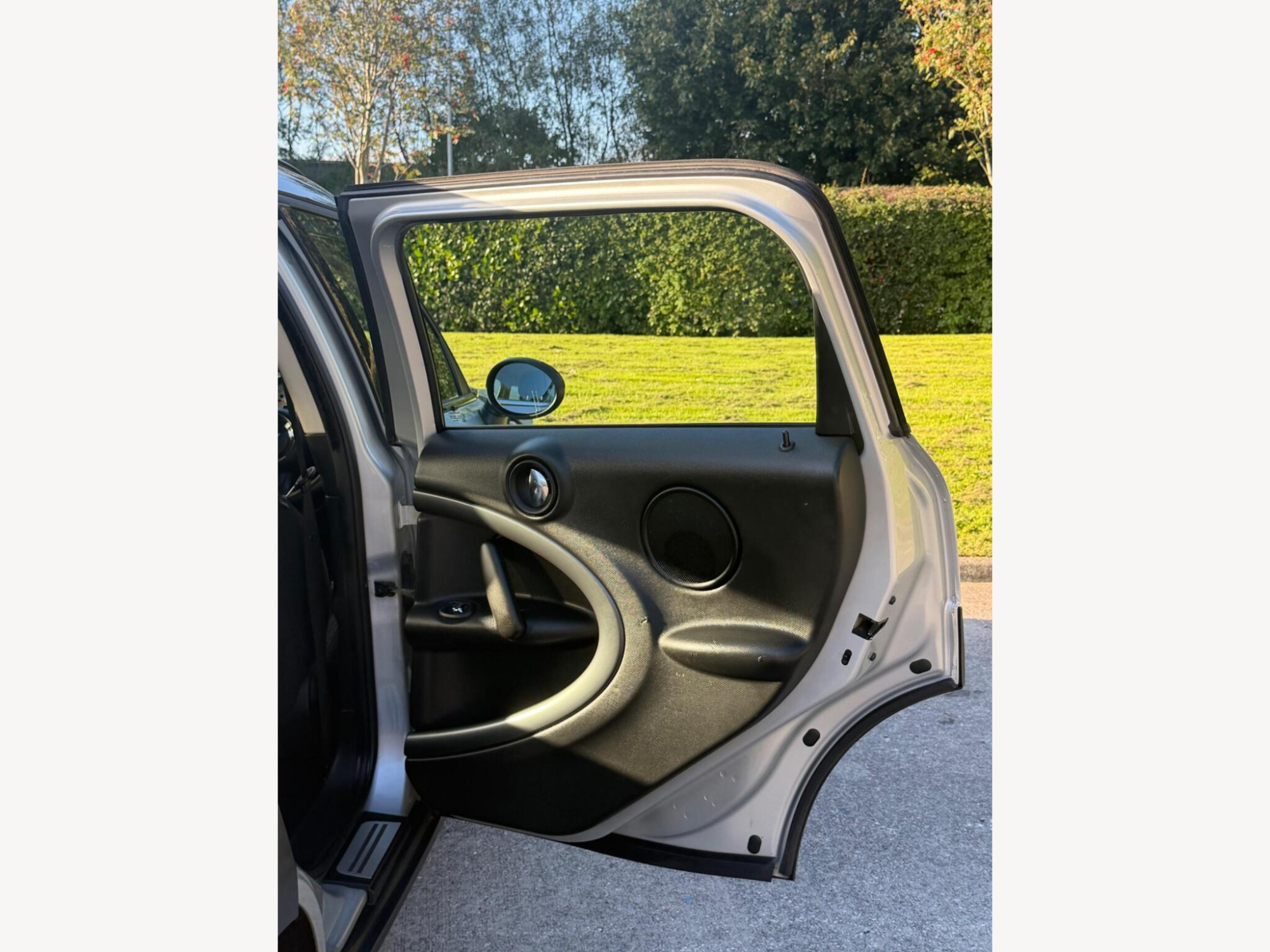 2013 MINI Countryman image 19