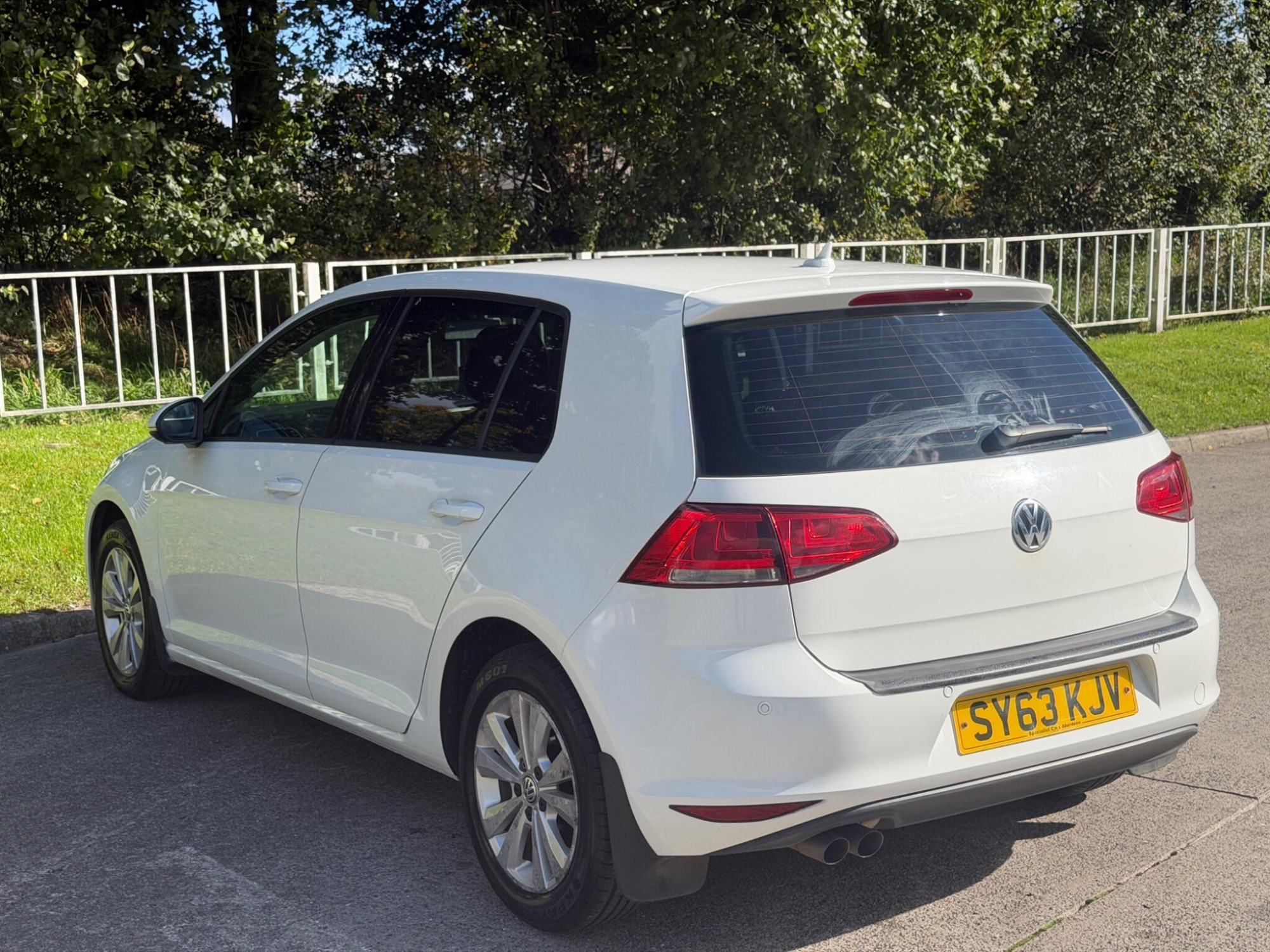 2013 Volkswagen Golf image 4