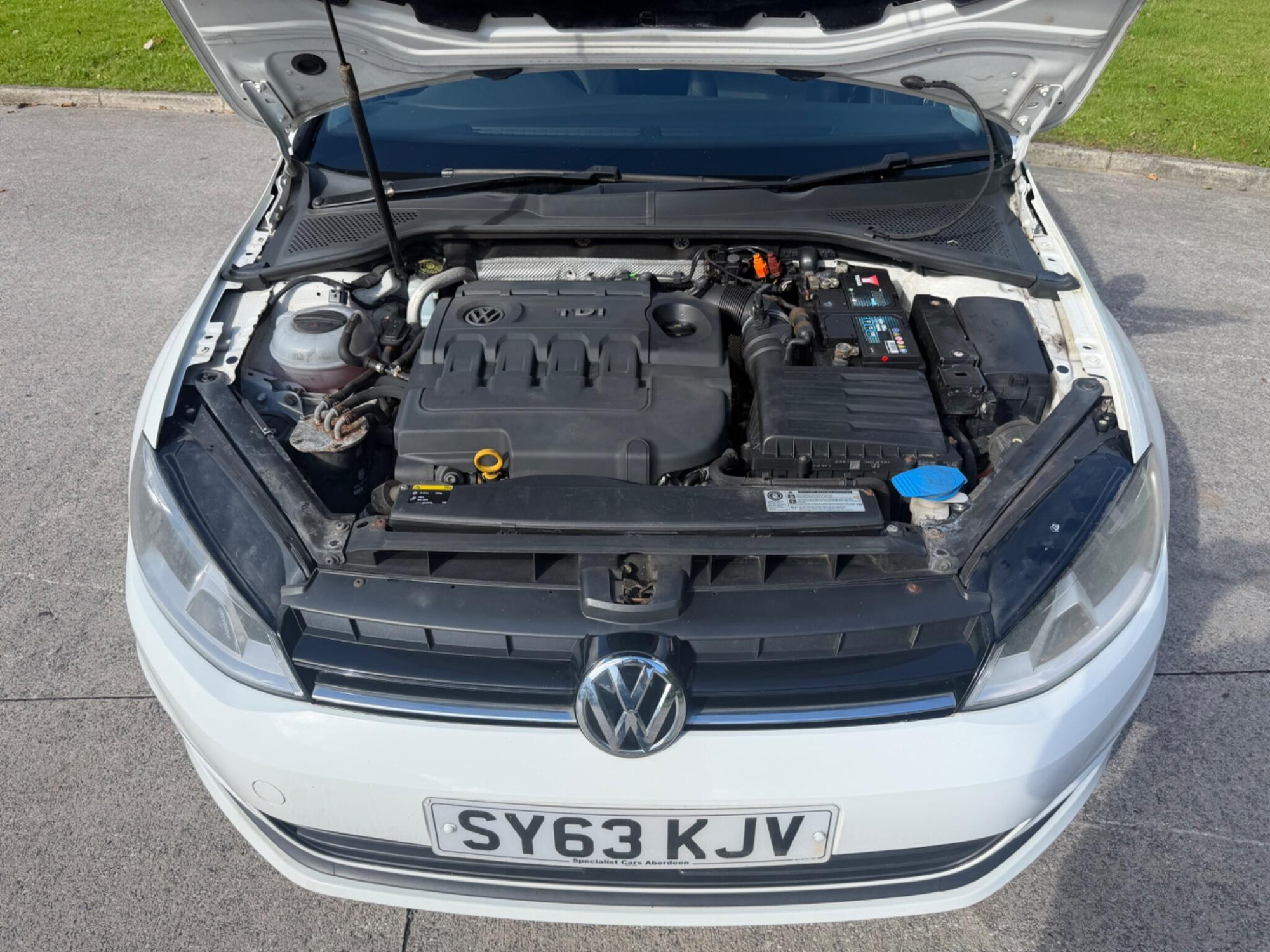 2013 Volkswagen Golf image 26