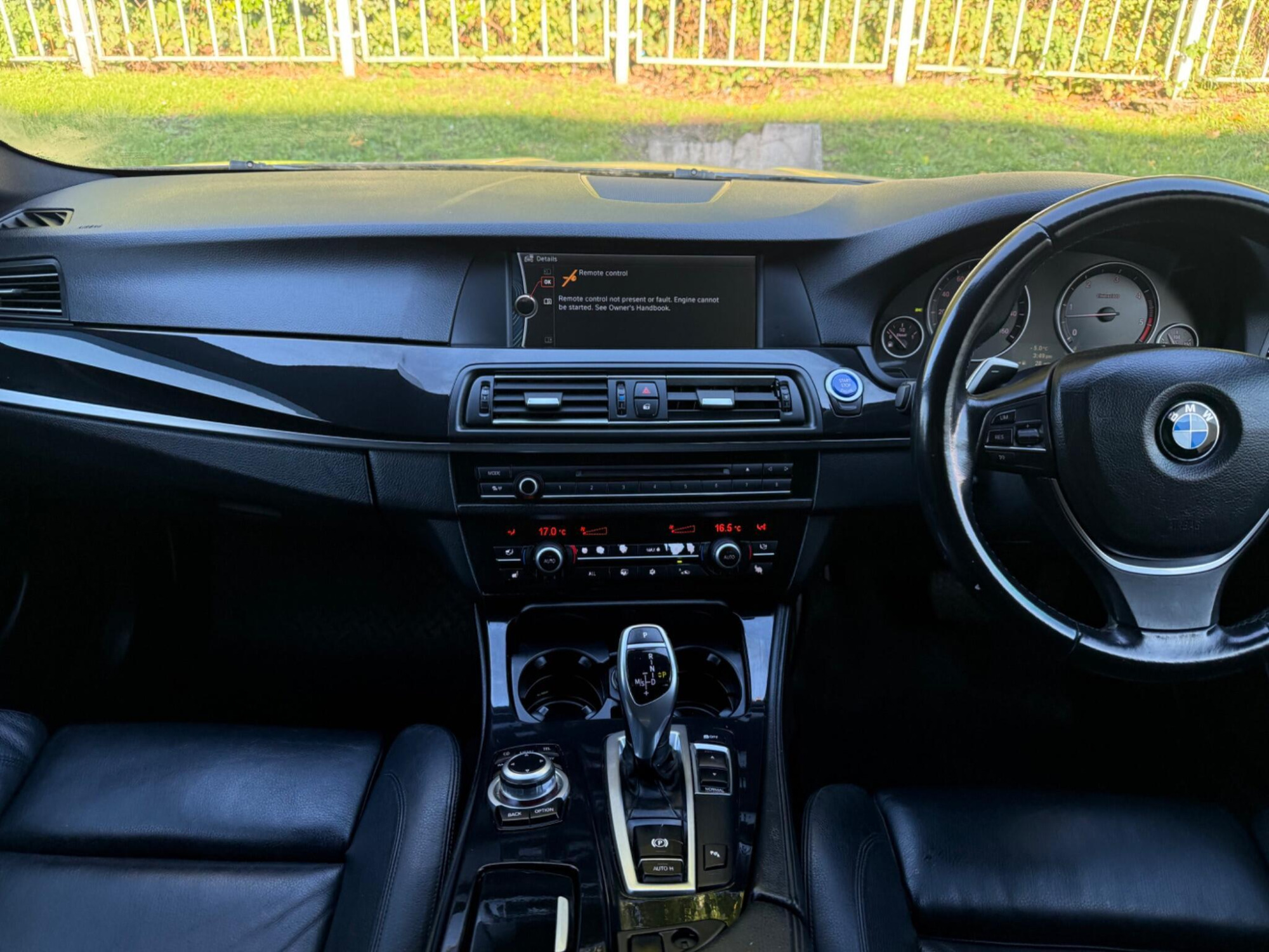 2010 BMW 5 Series image 42