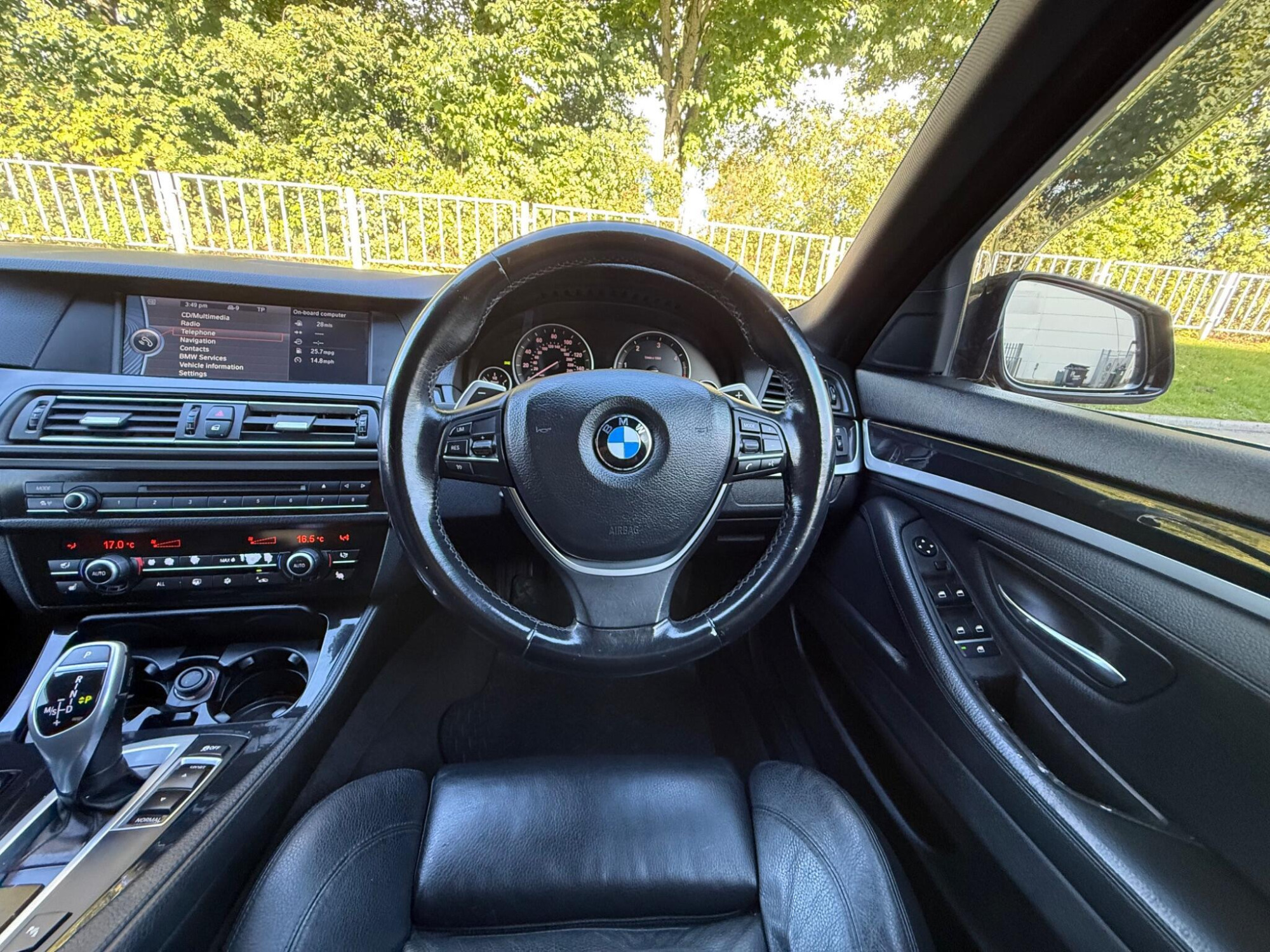 2010 BMW 5 Series image 48
