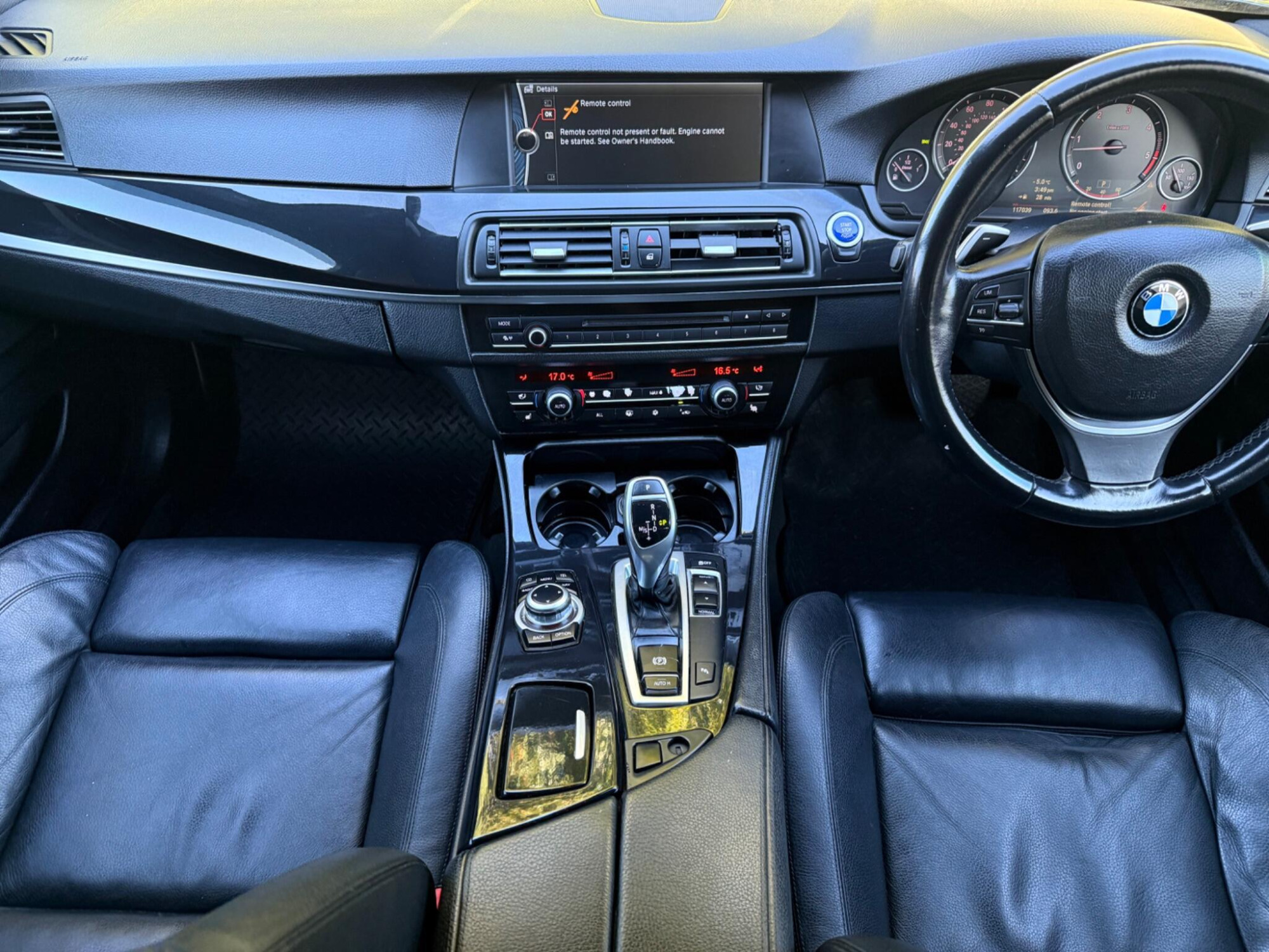 2010 BMW 5 Series image 45