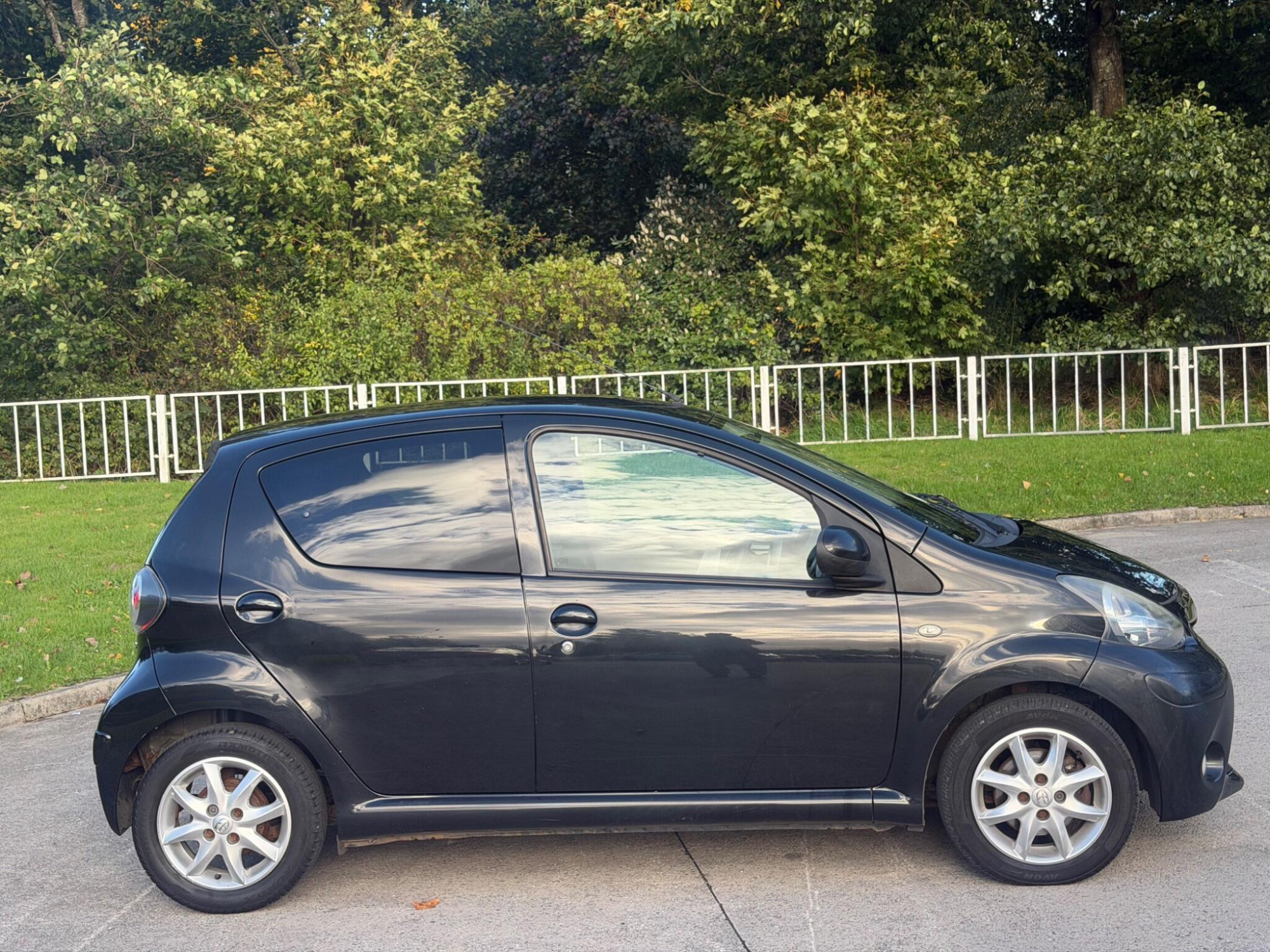 2014 Toyota AYGO image 6