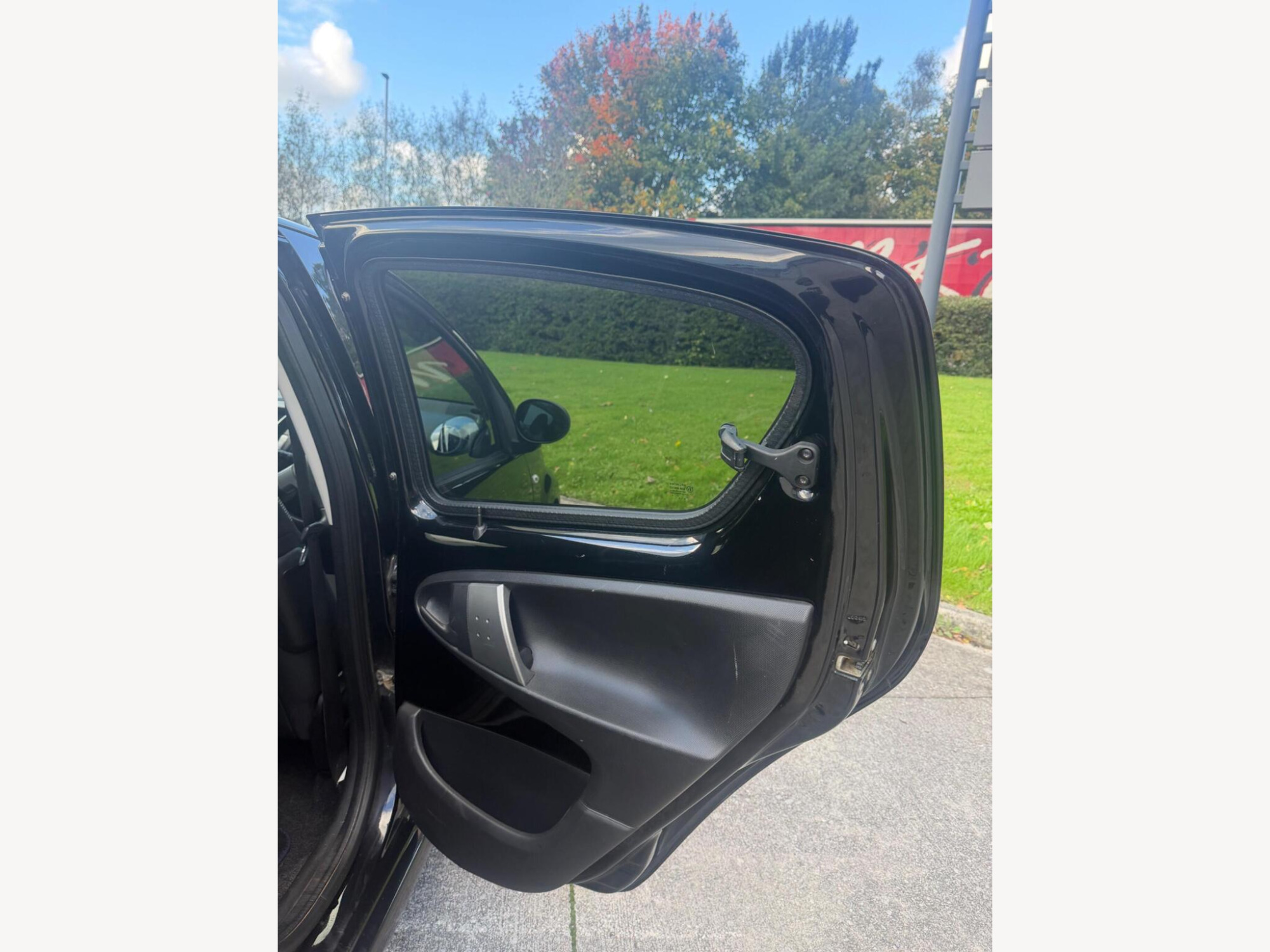 2014 Toyota AYGO image 22