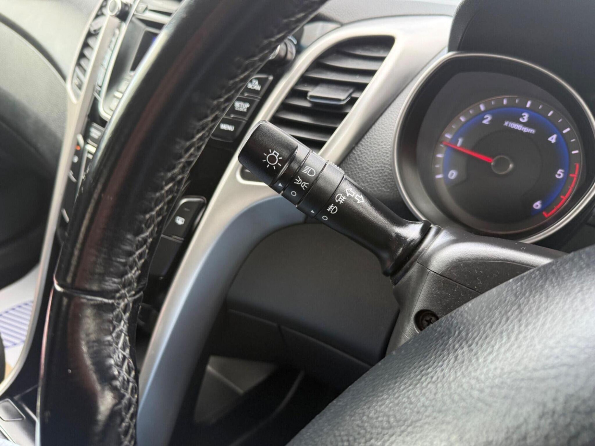 2015 Hyundai i30 image 32