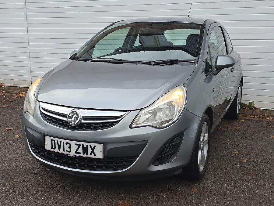 2013 Vauxhall Corsa photo 3