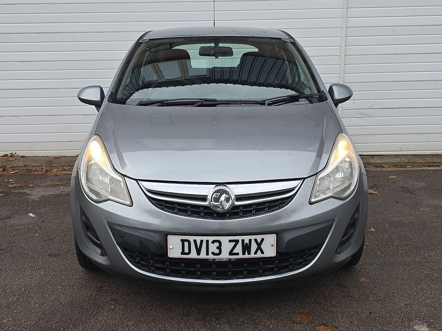 2013 Vauxhall Corsa photo 2
