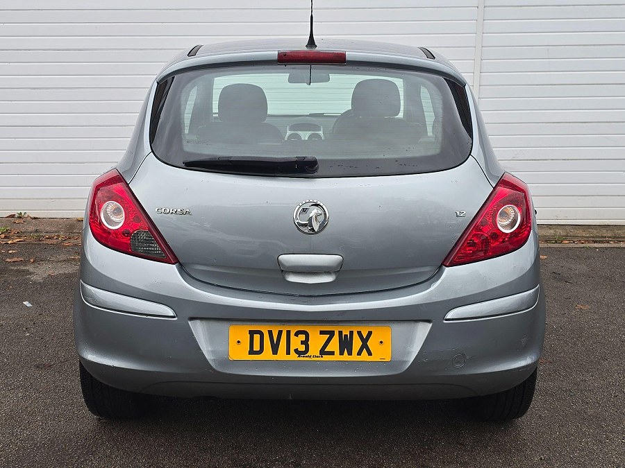 2013 Vauxhall Corsa photo 6