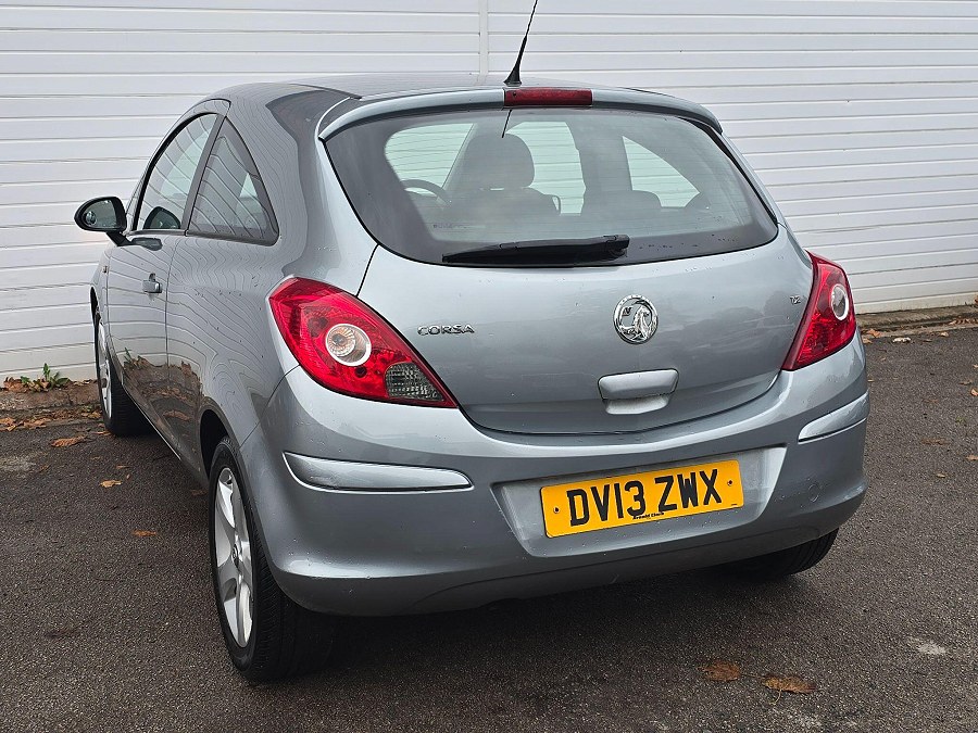 2013 Vauxhall Corsa photo 5