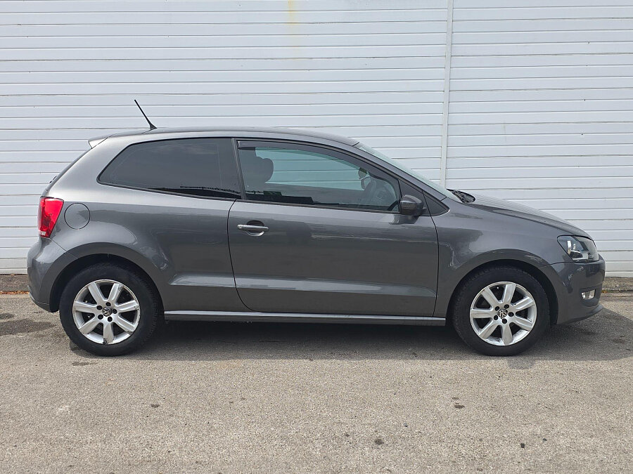 2012 Volkswagen Polo photo 9