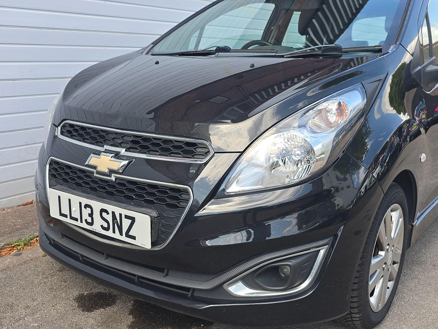 2013 Chevrolet Spark photo 11