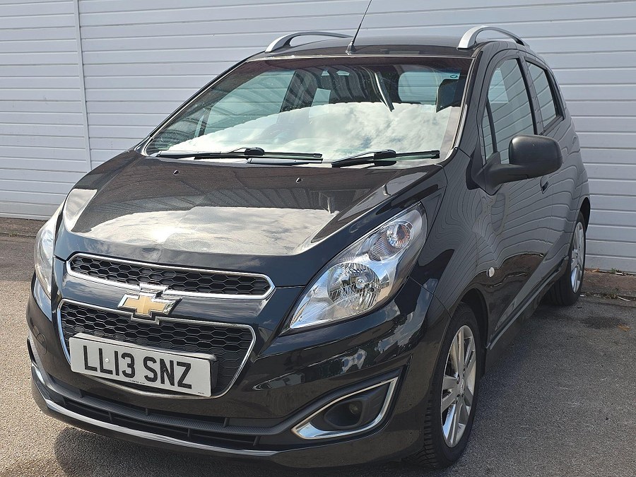 2013 Chevrolet Spark photo 3