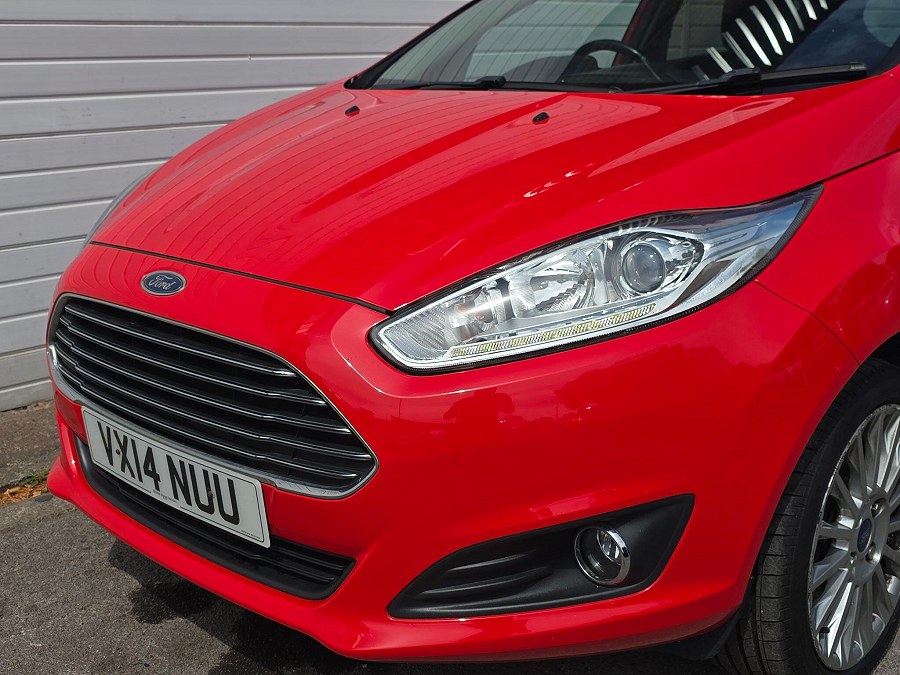 2014 Ford Fiesta photo 12