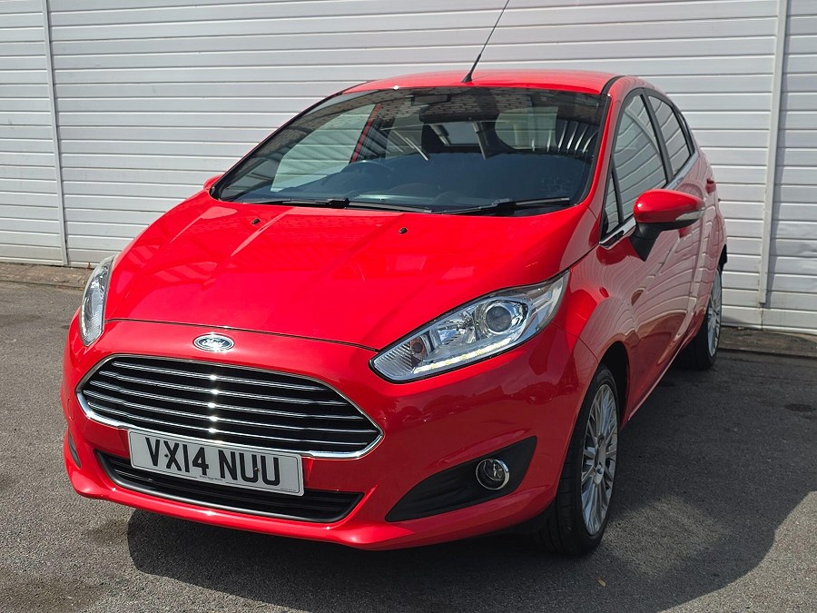 2014 Ford Fiesta photo 4