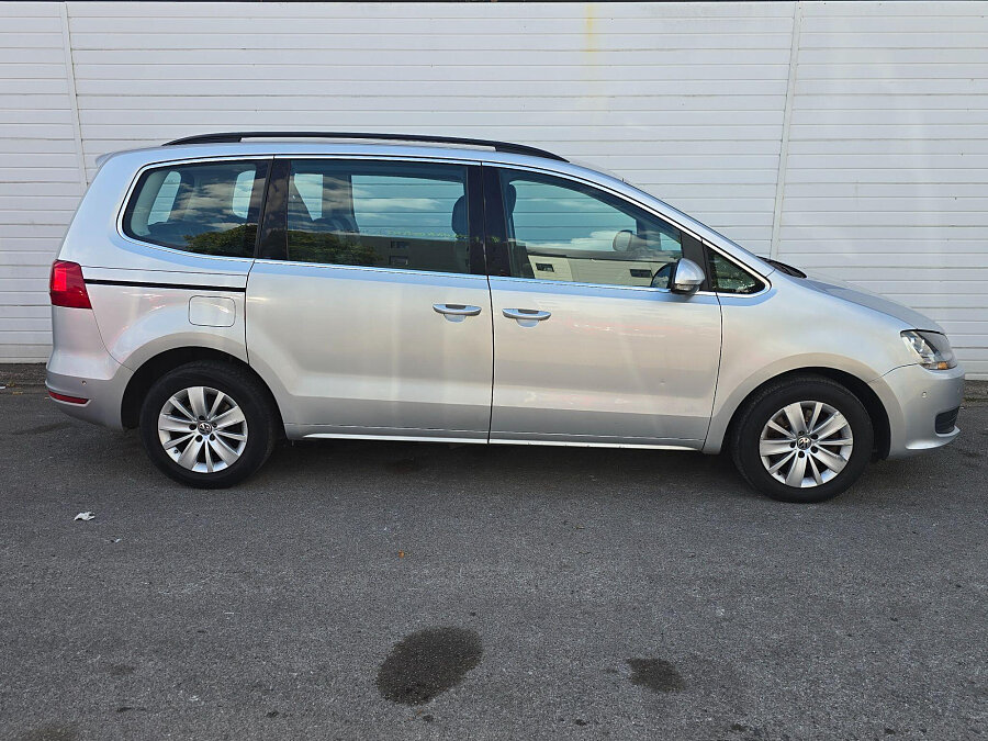 2015 Volkswagen Sharan photo 9