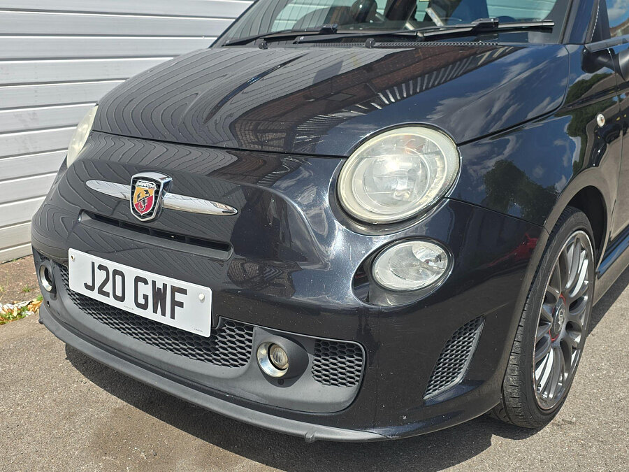 2010 Abarth 500 photo 12