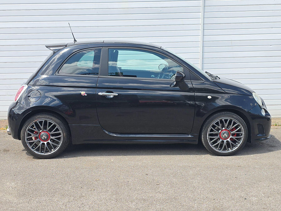 2010 Abarth 500 photo 10